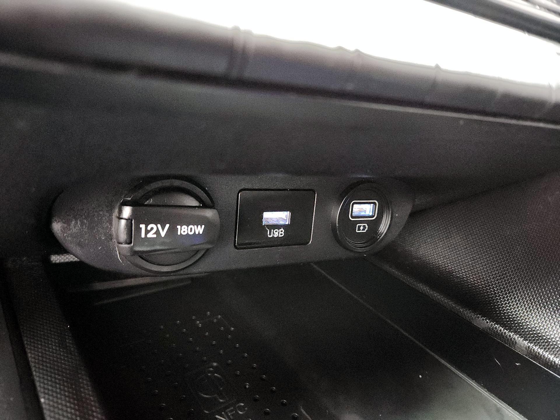 Thumbnail: 2023 Hyundai Elantra - 19