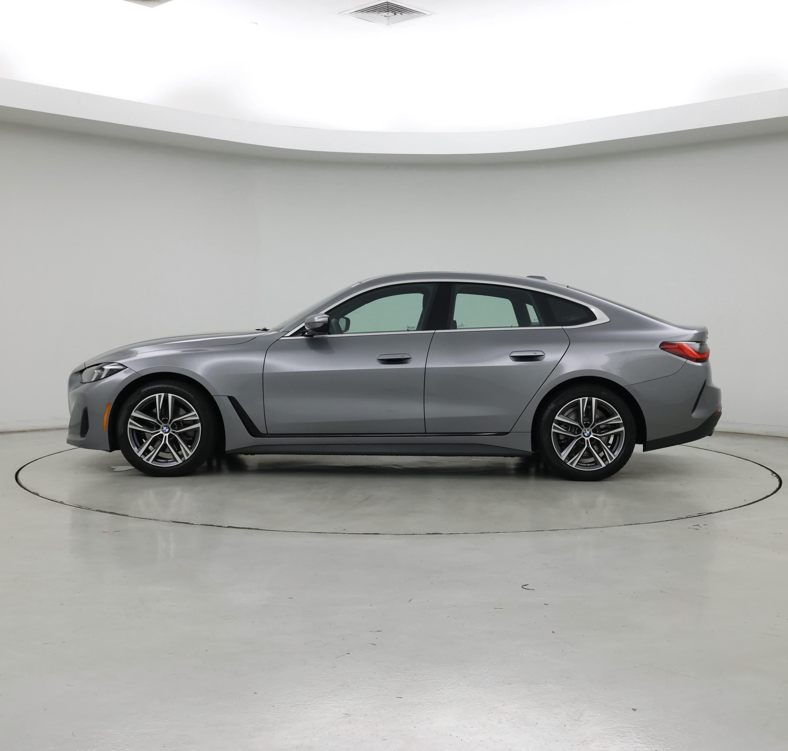 Thumbnail: 2025 BMW 4 Series - 3