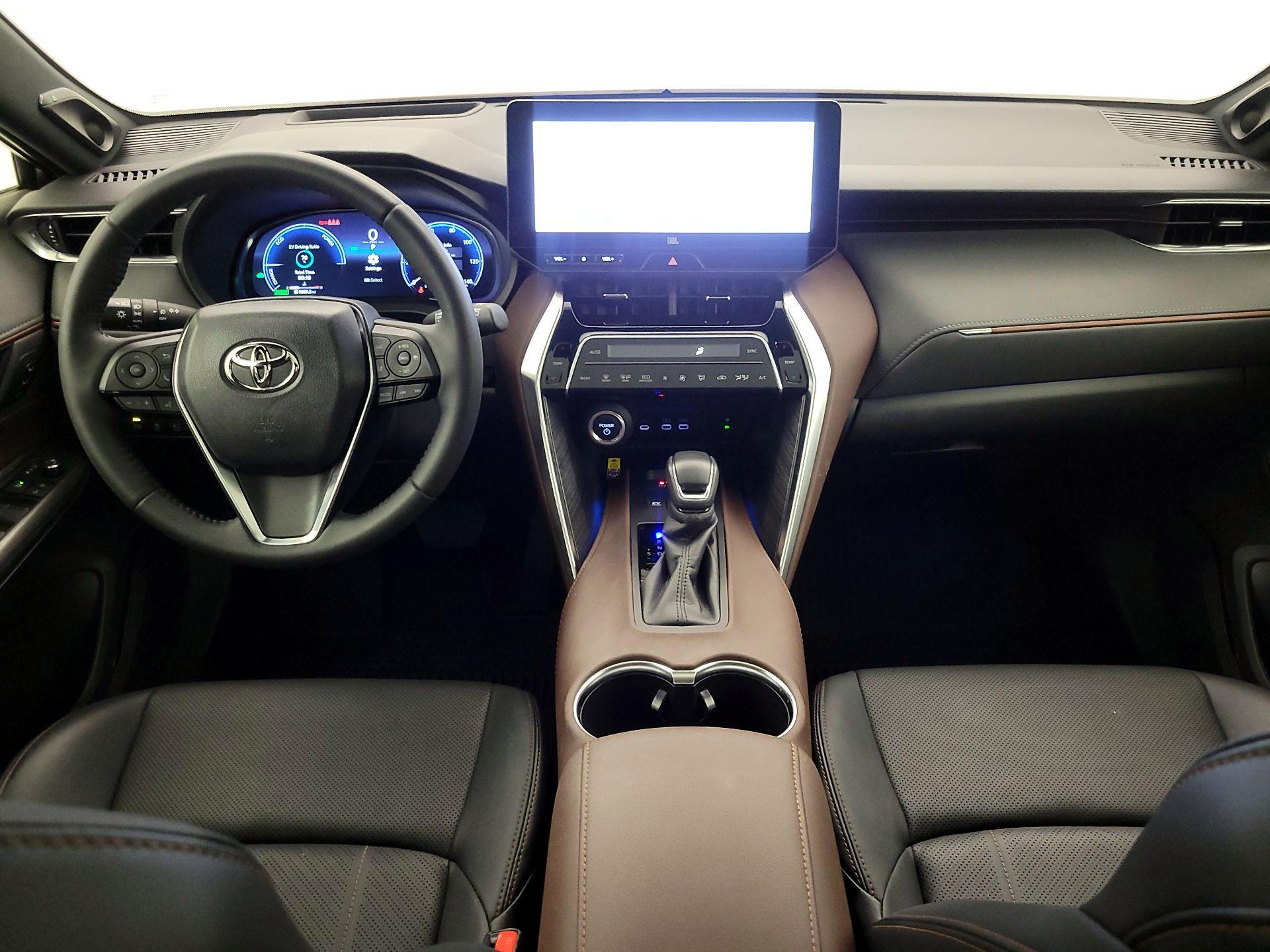 Thumbnail: 2024 Toyota Venza - 9