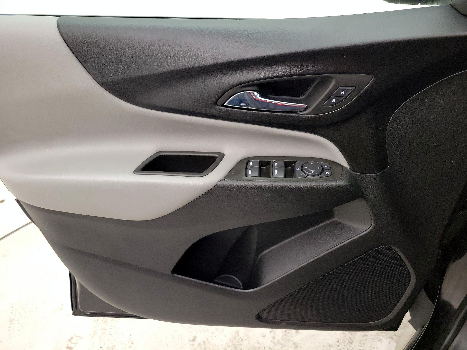 Thumbnail: 2023 Chevrolet Equinox - 12