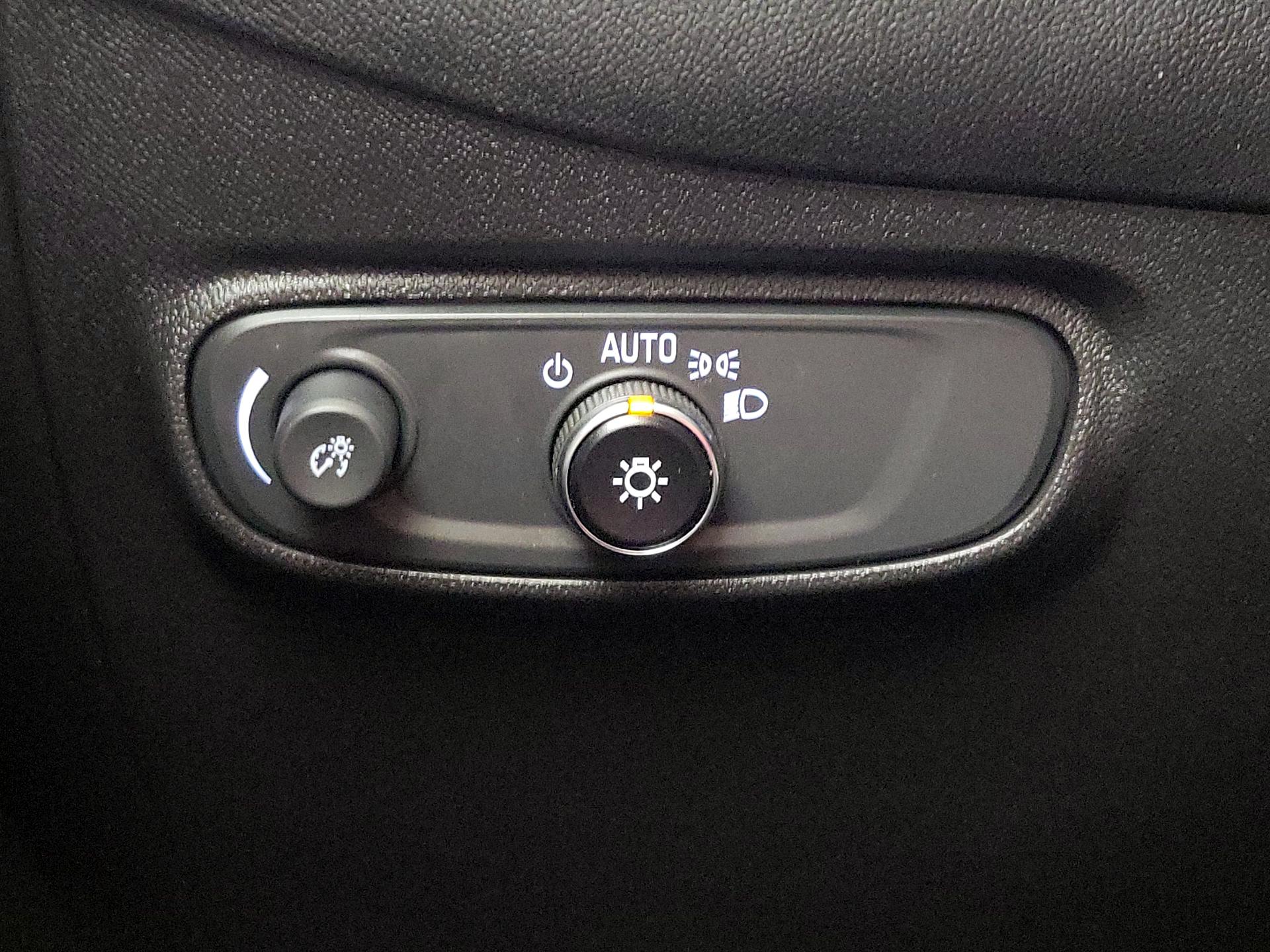 Thumbnail: 2023 Chevrolet Equinox - 13