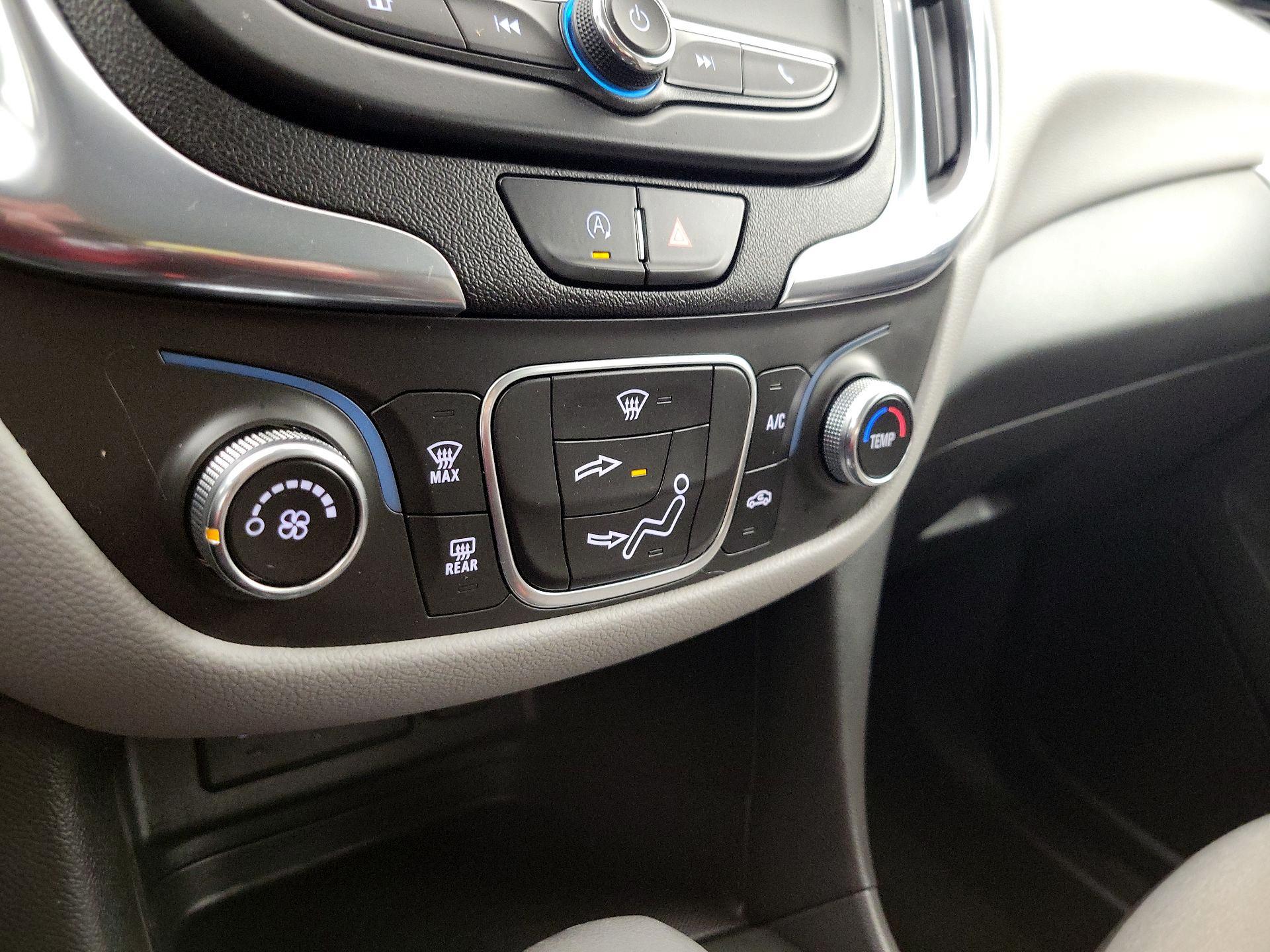 Thumbnail: 2023 Chevrolet Equinox - 16