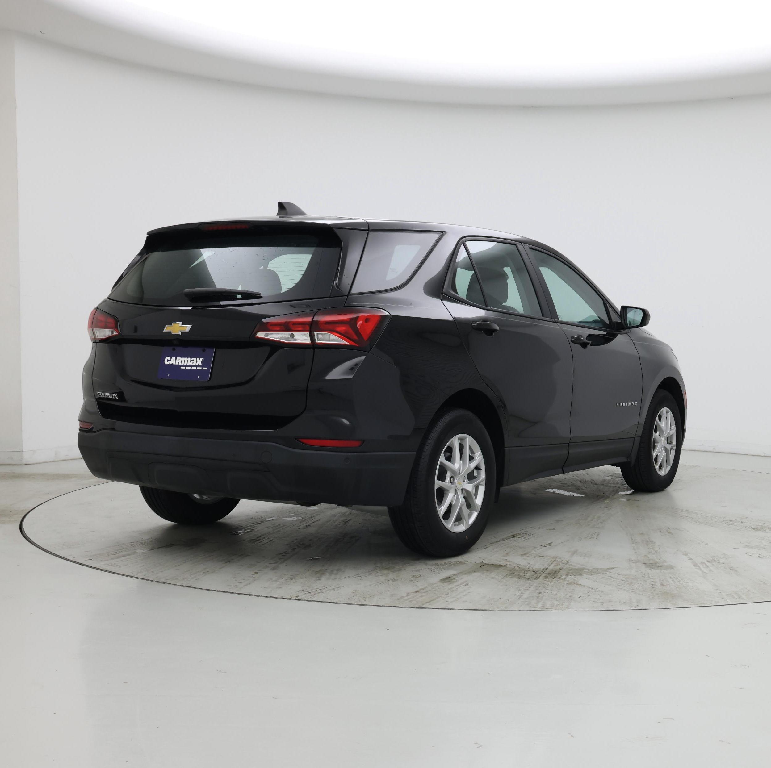 Thumbnail: 2023 Chevrolet Equinox - 8