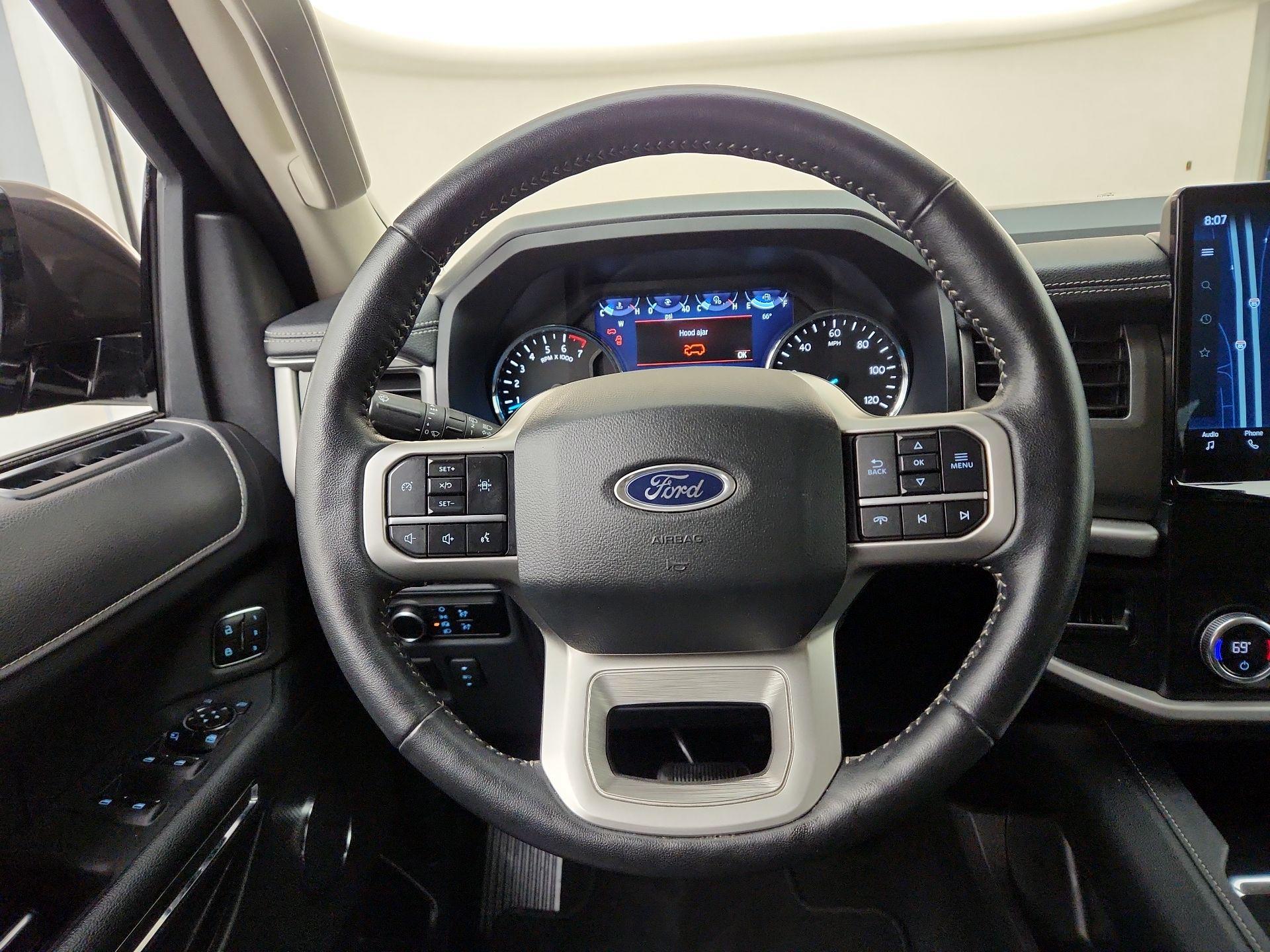 Thumbnail: 2024 Ford Expedition - 10