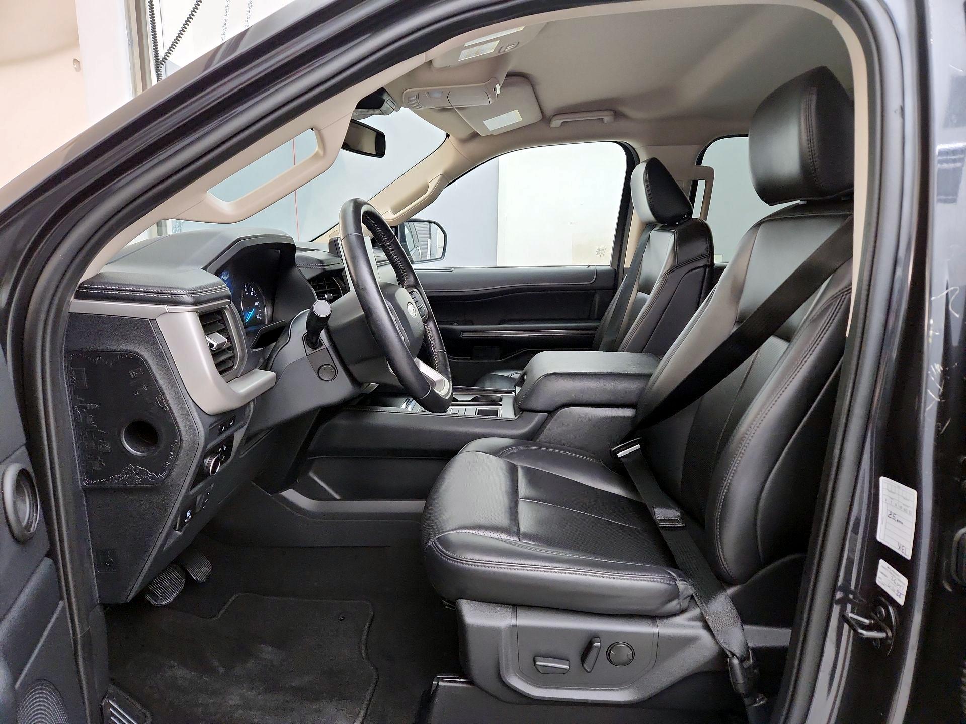 Thumbnail: 2024 Ford Expedition - 11