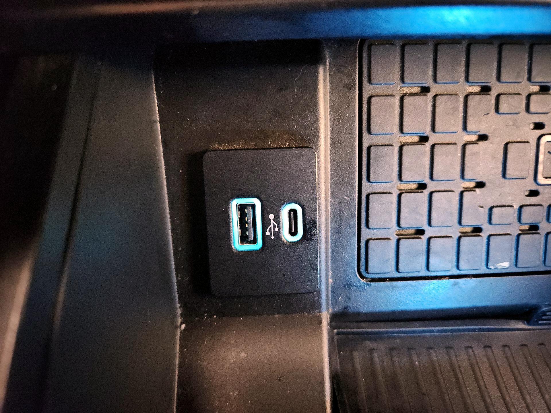 Thumbnail: 2024 Ford Expedition - 19