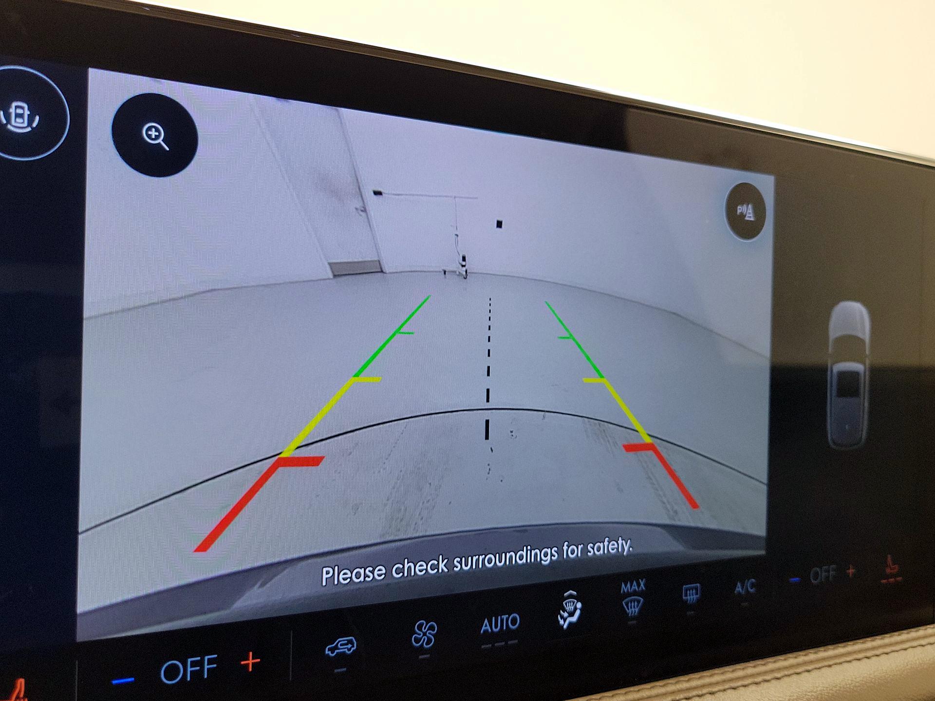 Thumbnail: 2024 Lincoln Corsair - 15