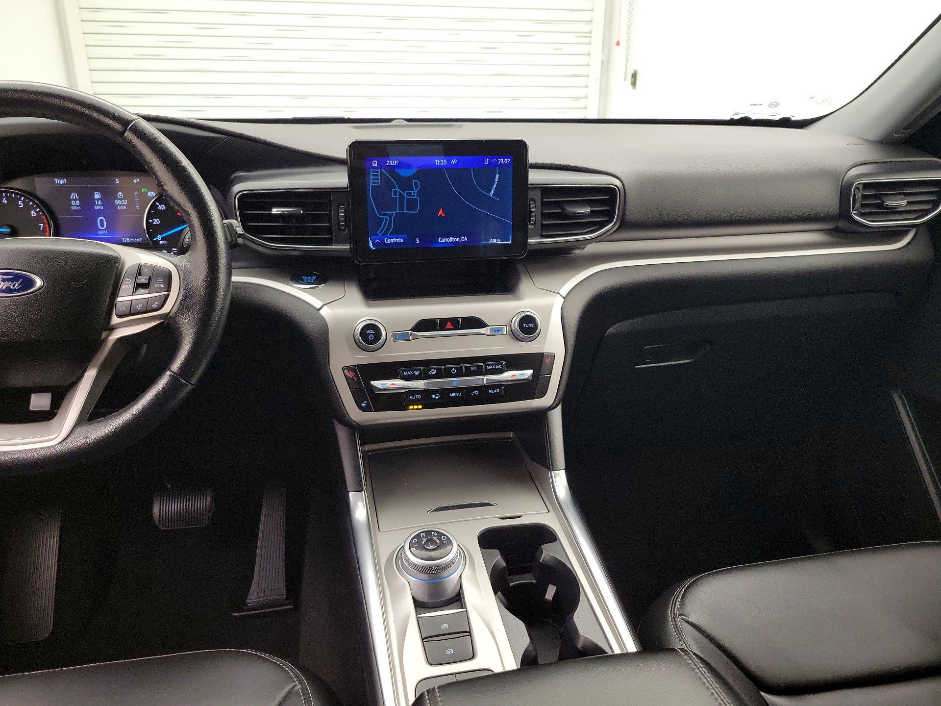 Thumbnail: 2022 Ford Explorer - 9