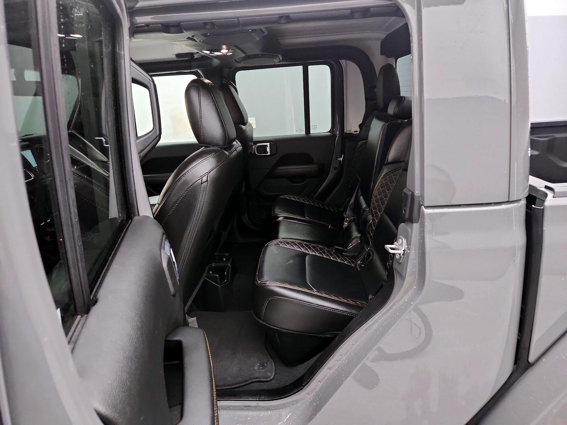 Thumbnail: 2023 Jeep Gladiator - 20