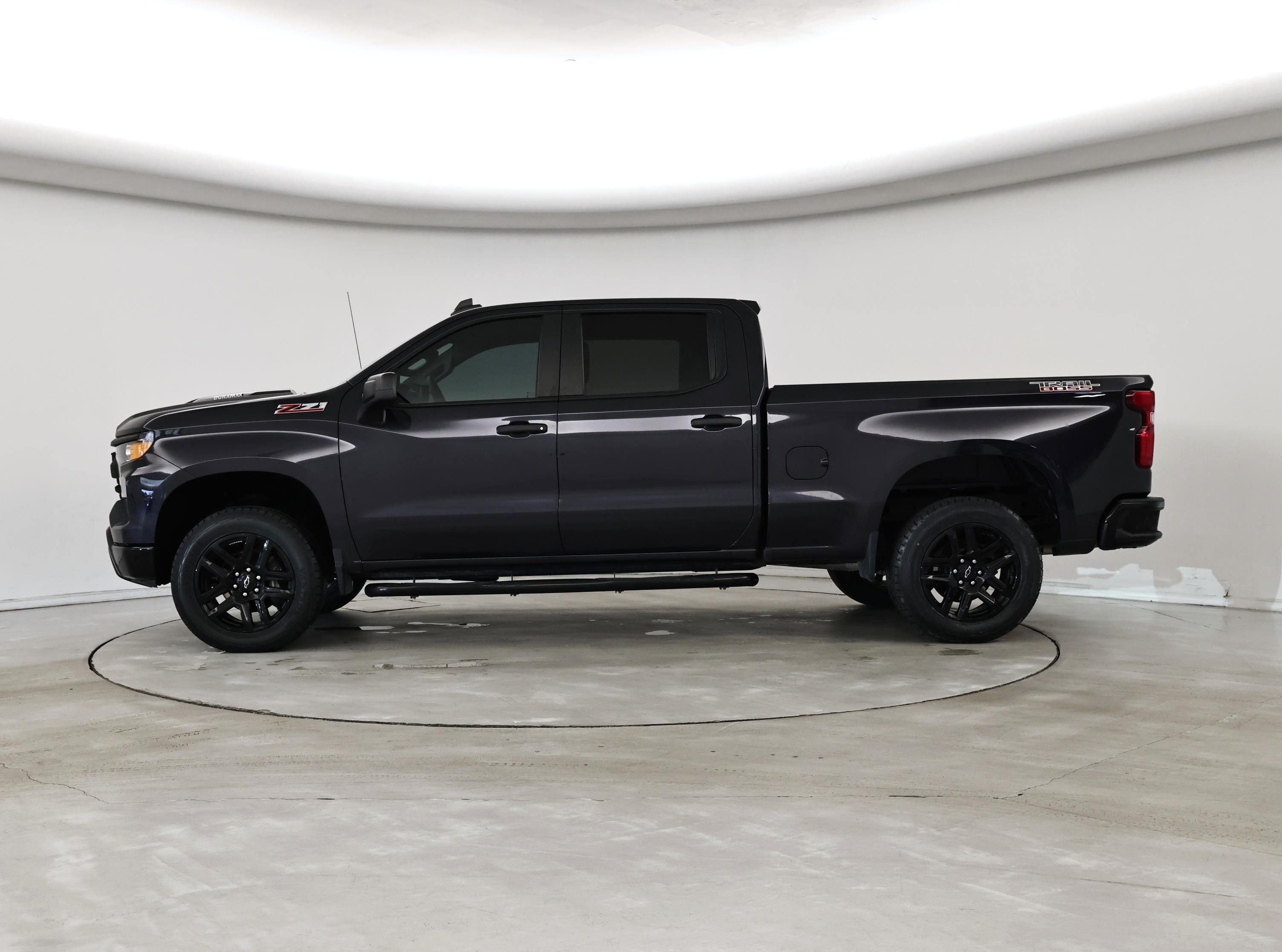 Thumbnail: 2022 Chevrolet Silverado 1500 - 3