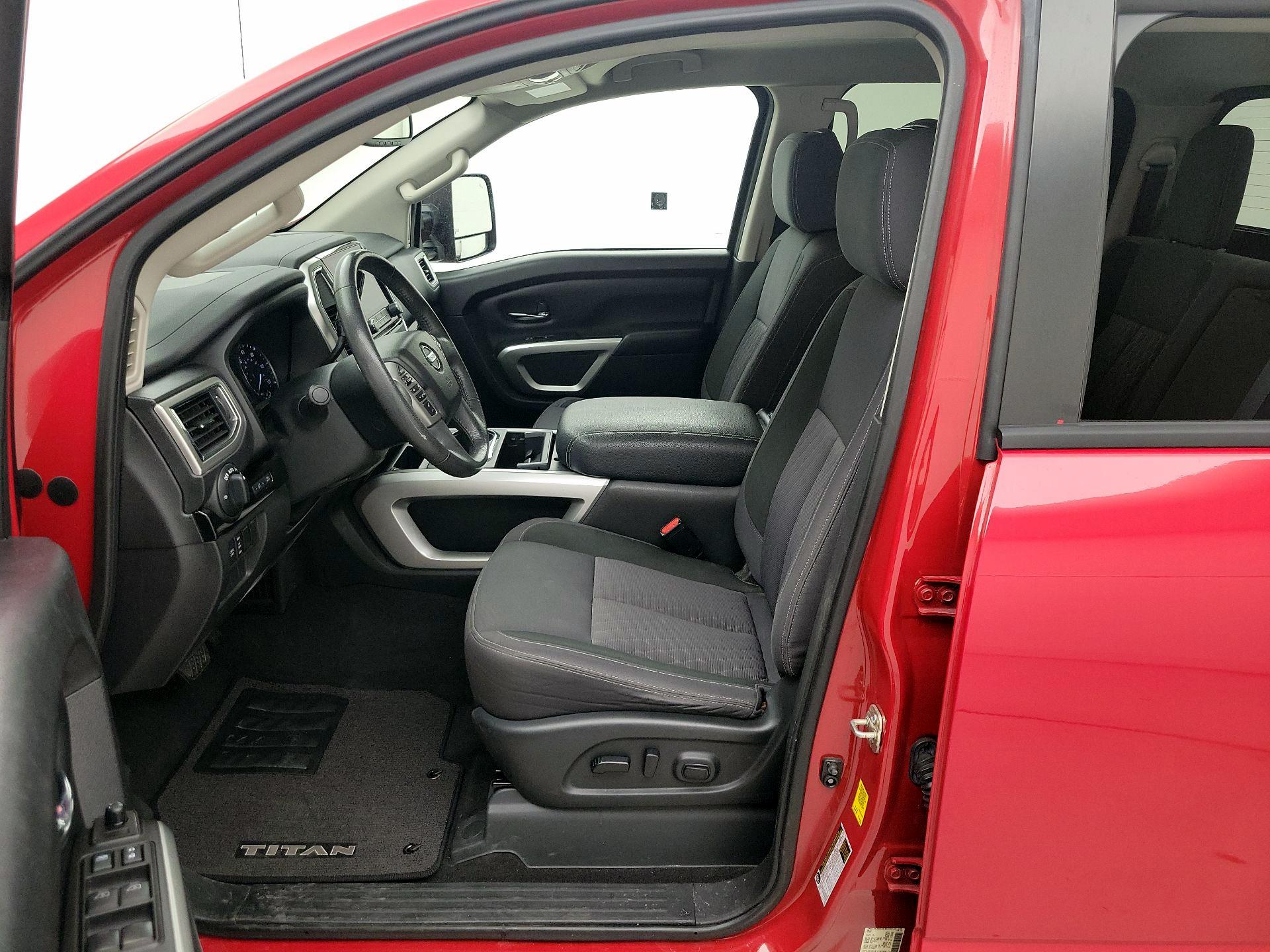 Thumbnail: 2021 Nissan Titan - 11