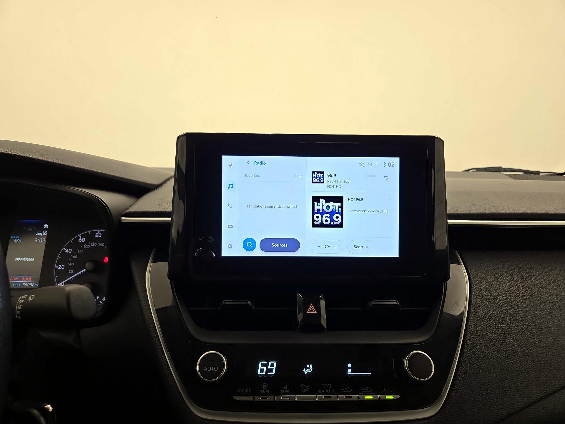 Thumbnail: 2024 Toyota Corolla - 15