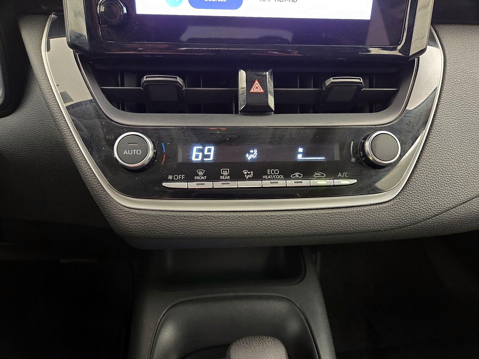 Thumbnail: 2024 Toyota Corolla - 16