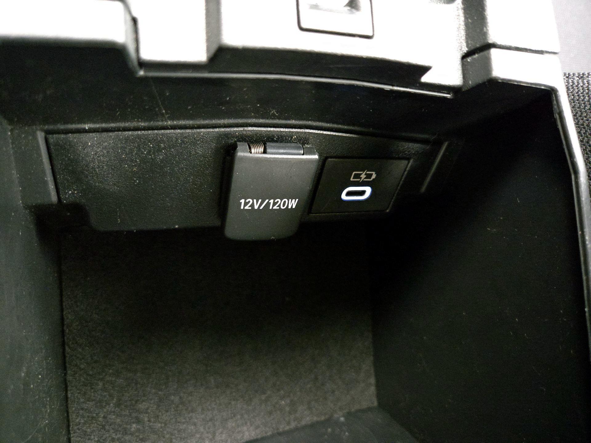 Thumbnail: 2024 Toyota Corolla - 18