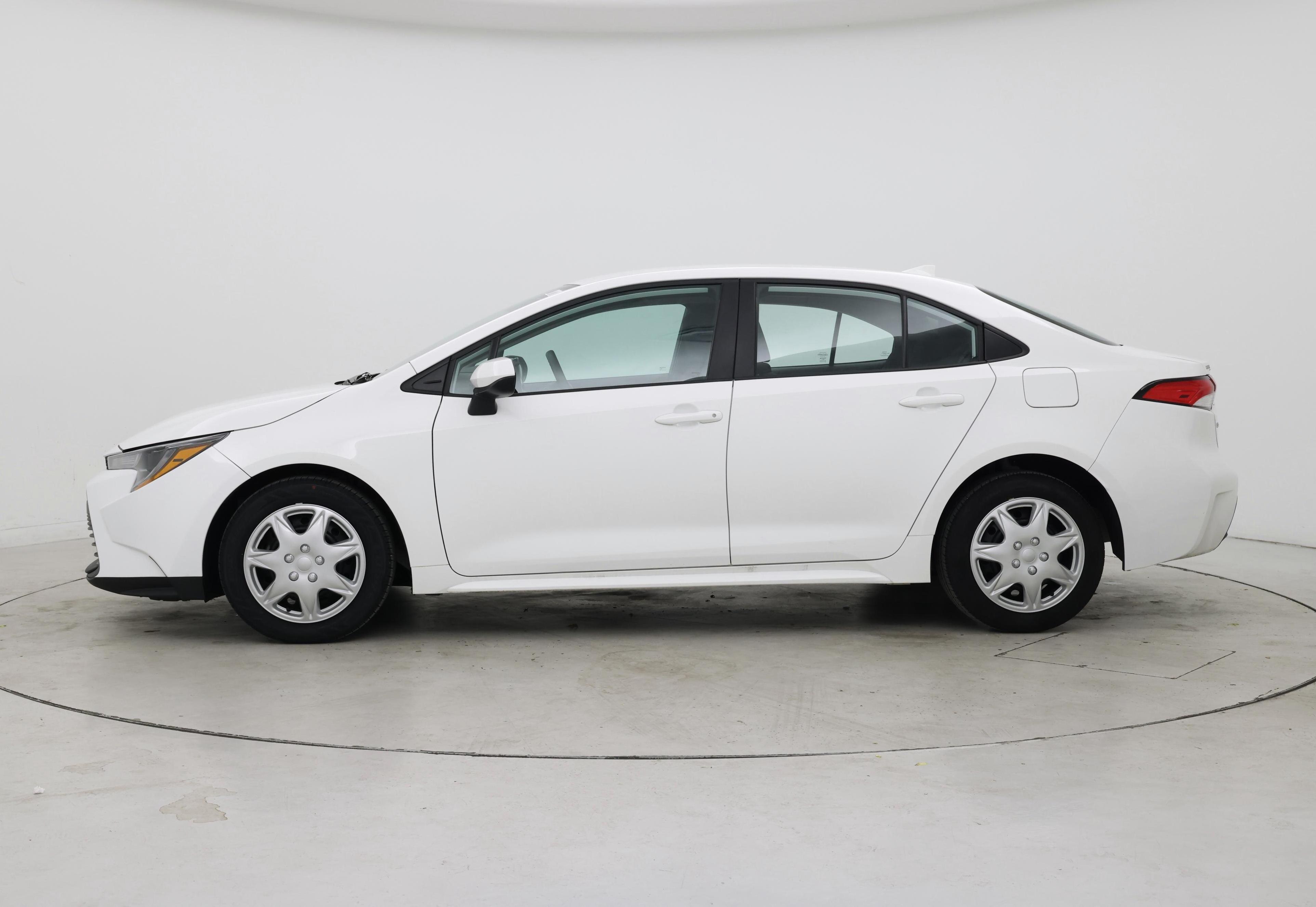 Thumbnail: 2024 Toyota Corolla - 3