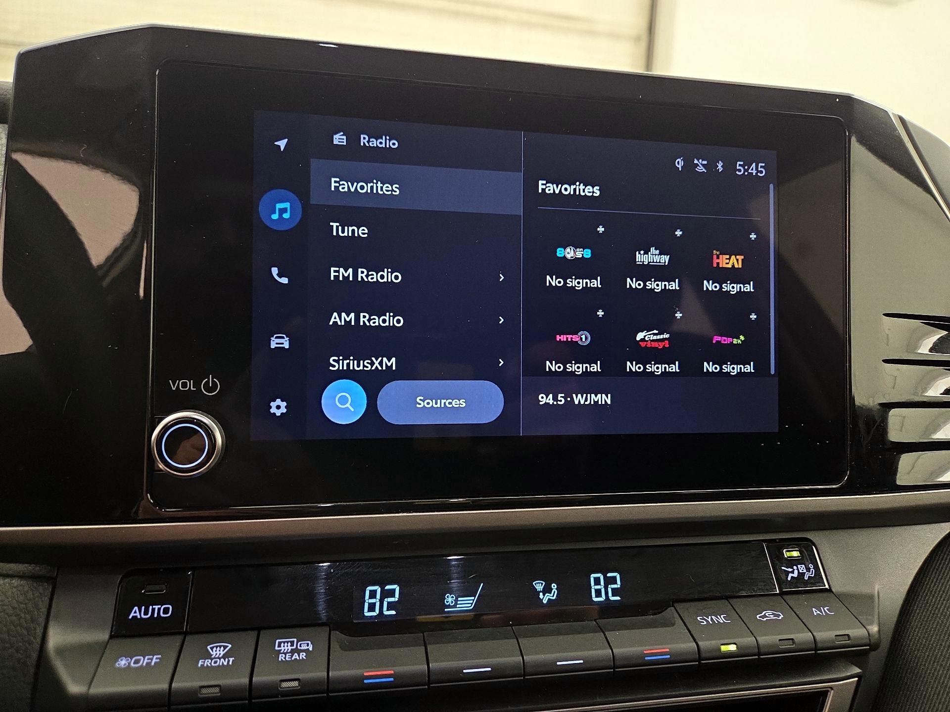 Thumbnail: 2025 Toyota Camry - 15