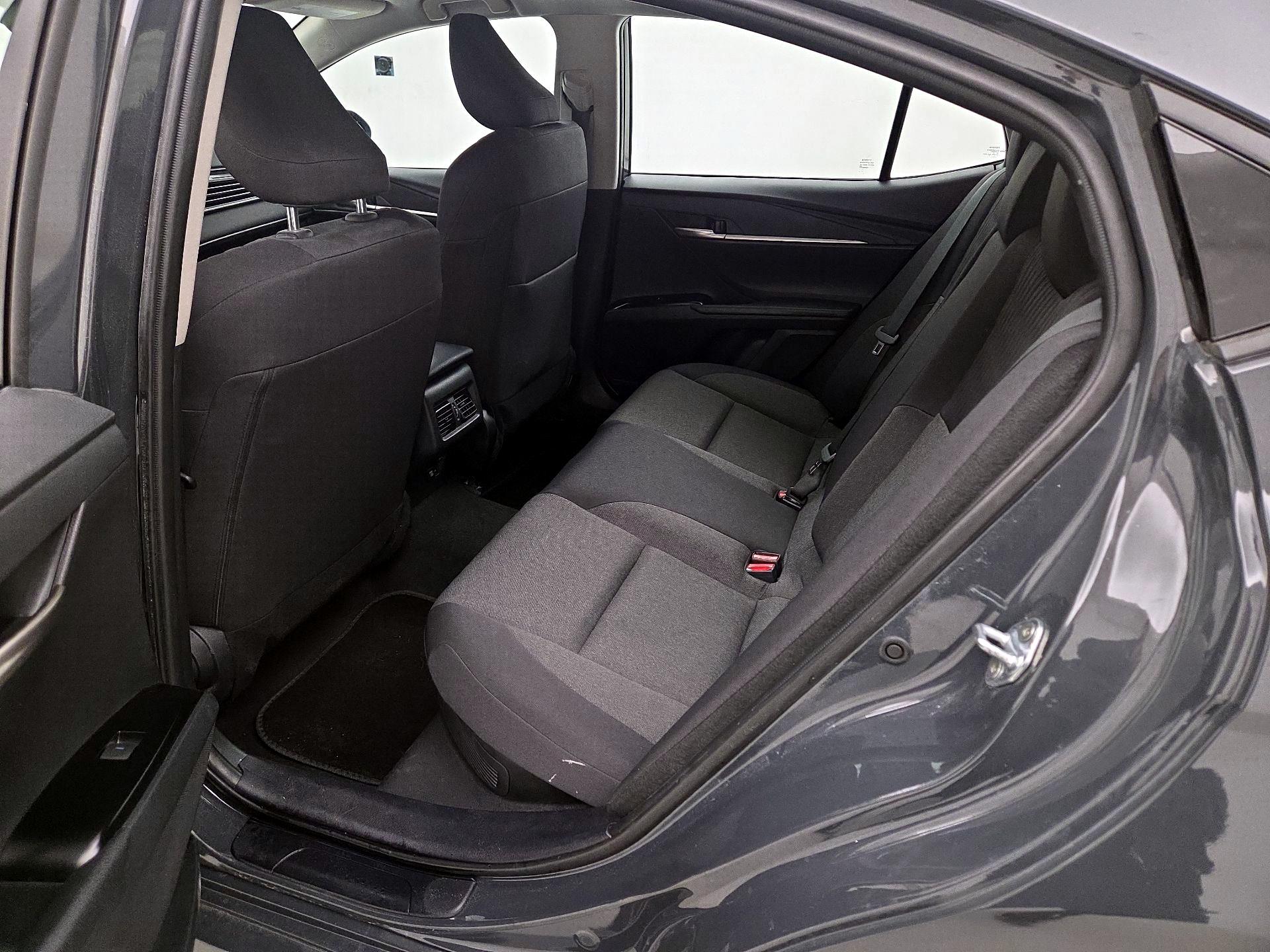 Thumbnail: 2025 Toyota Camry - 19