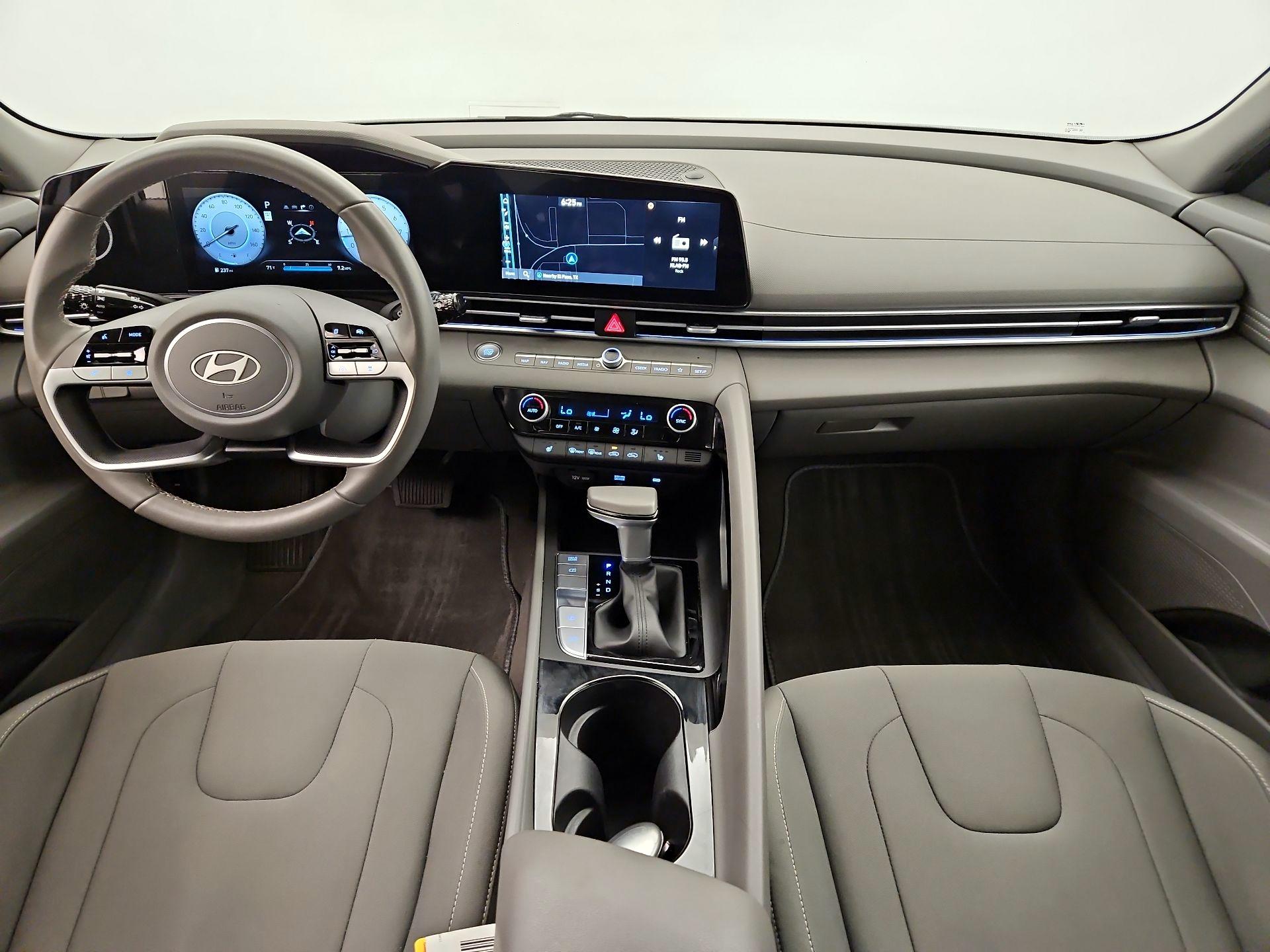 Thumbnail: 2025 Hyundai Elantra - 9