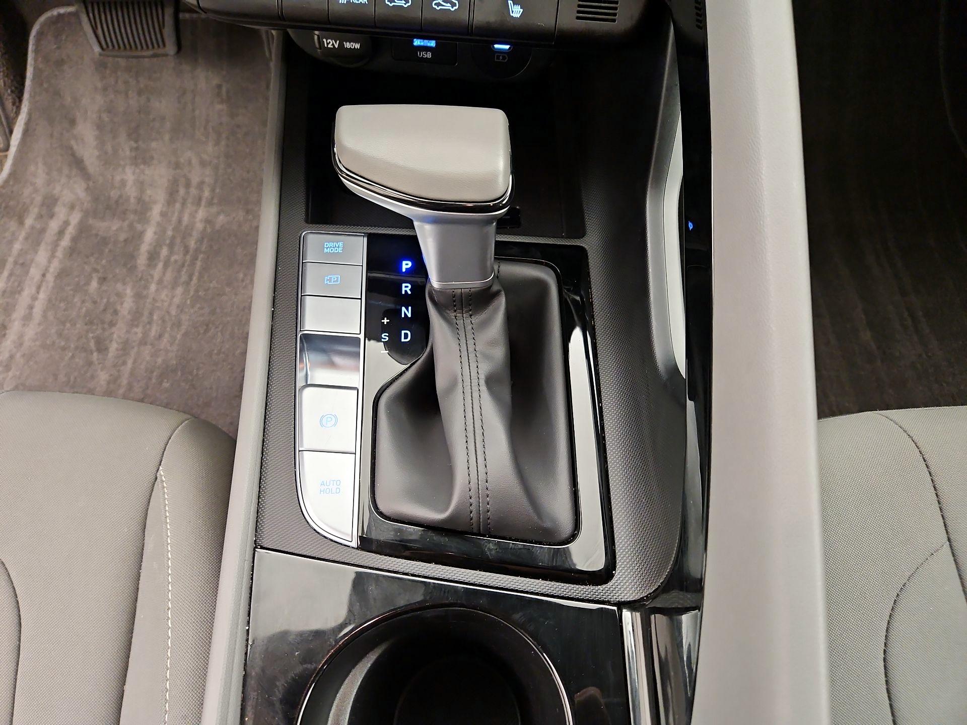 Thumbnail: 2025 Hyundai Elantra - 18