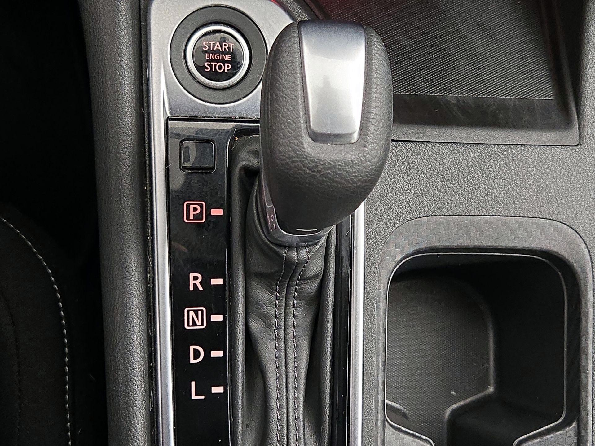 Thumbnail: 2025 Nissan Sentra - 17