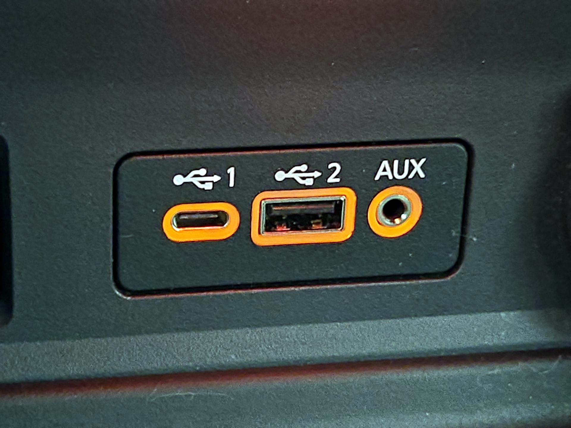 Thumbnail: 2025 Nissan Sentra - 18