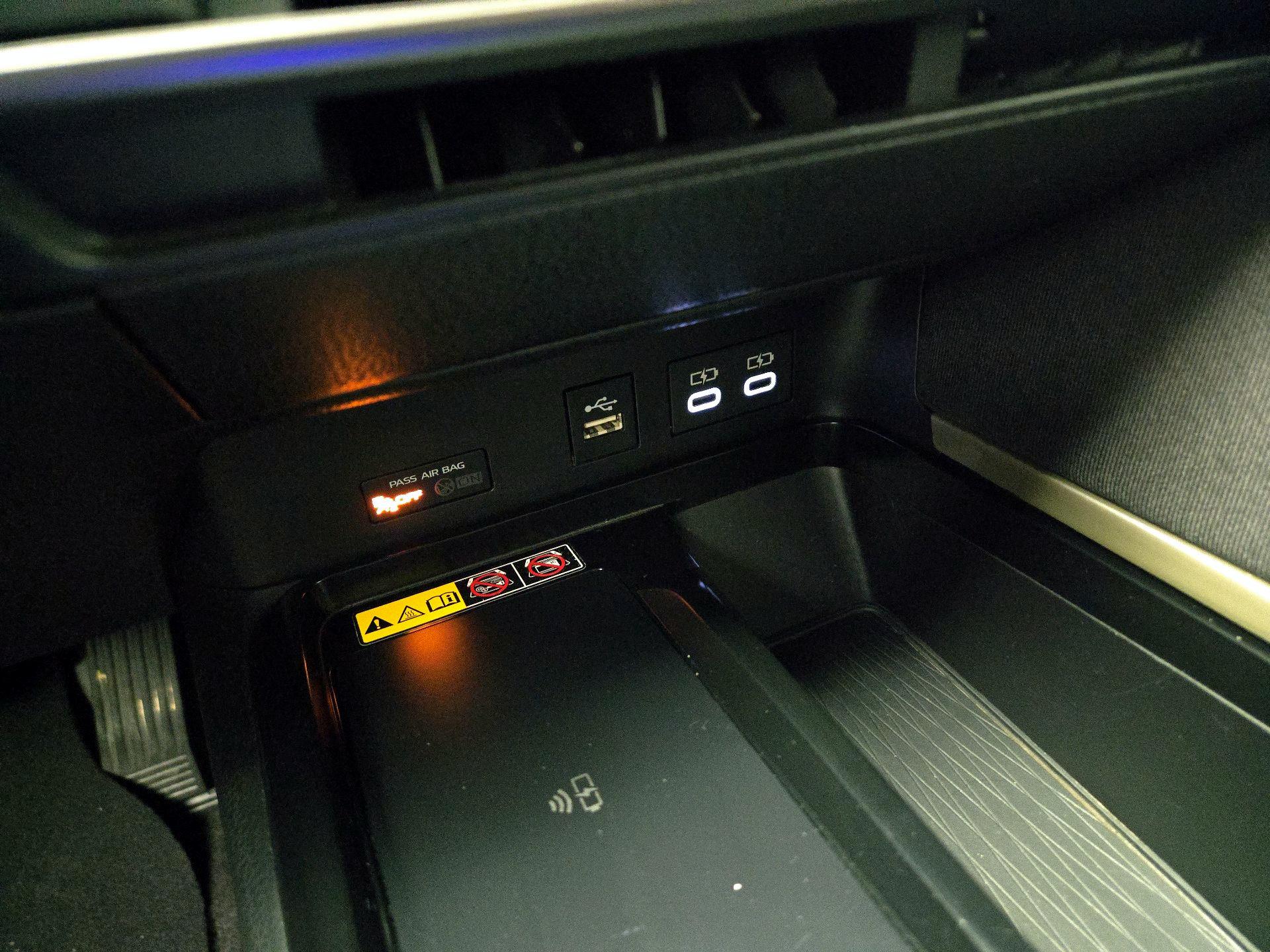 Thumbnail: 2025 Toyota Camry - 18