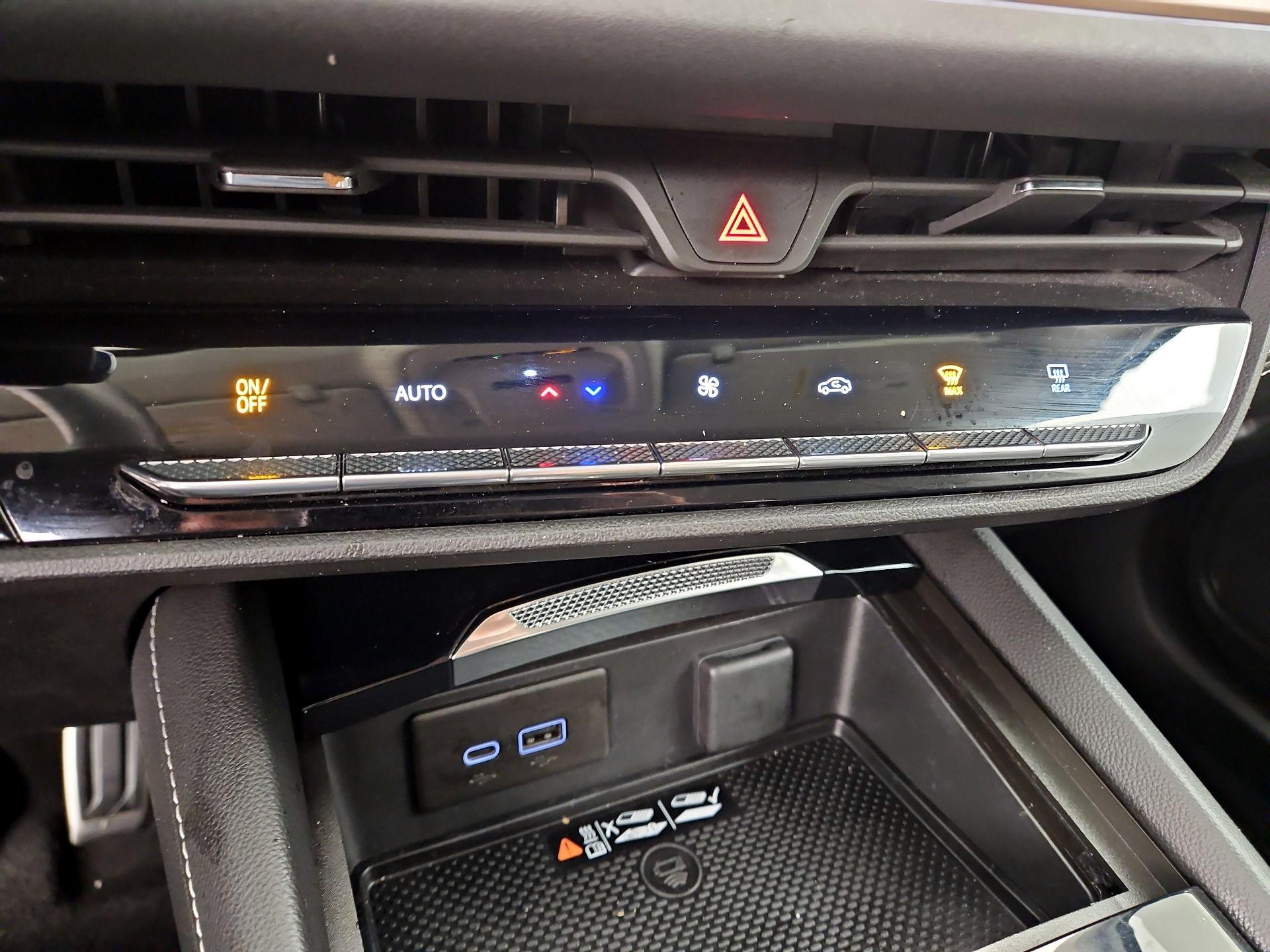 Thumbnail: 2024 Buick Envision - 16