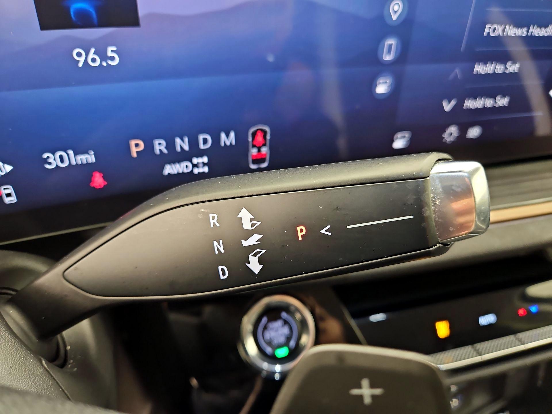 Thumbnail: 2024 Buick Envision - 17