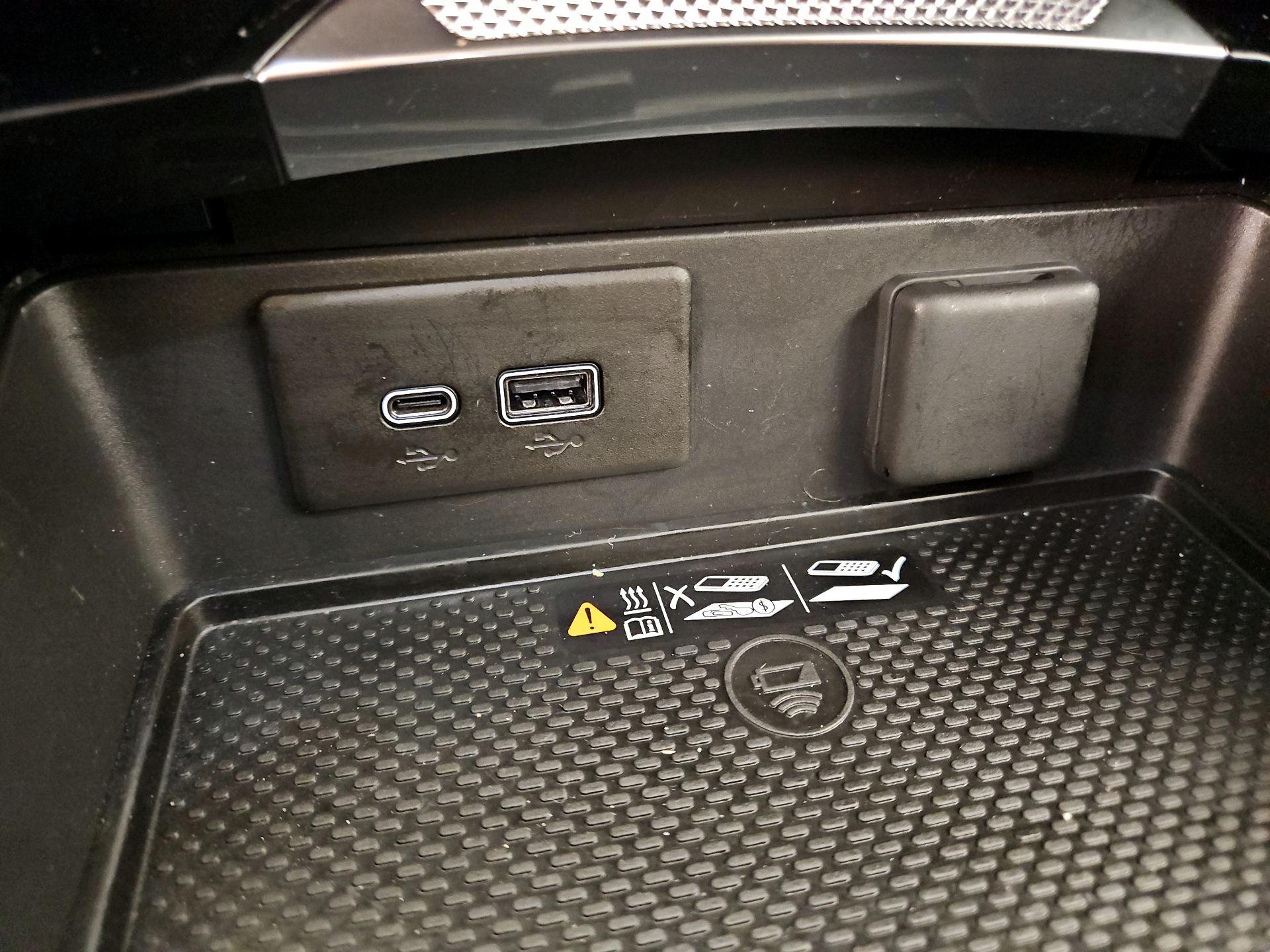 Thumbnail: 2024 Buick Envision - 18