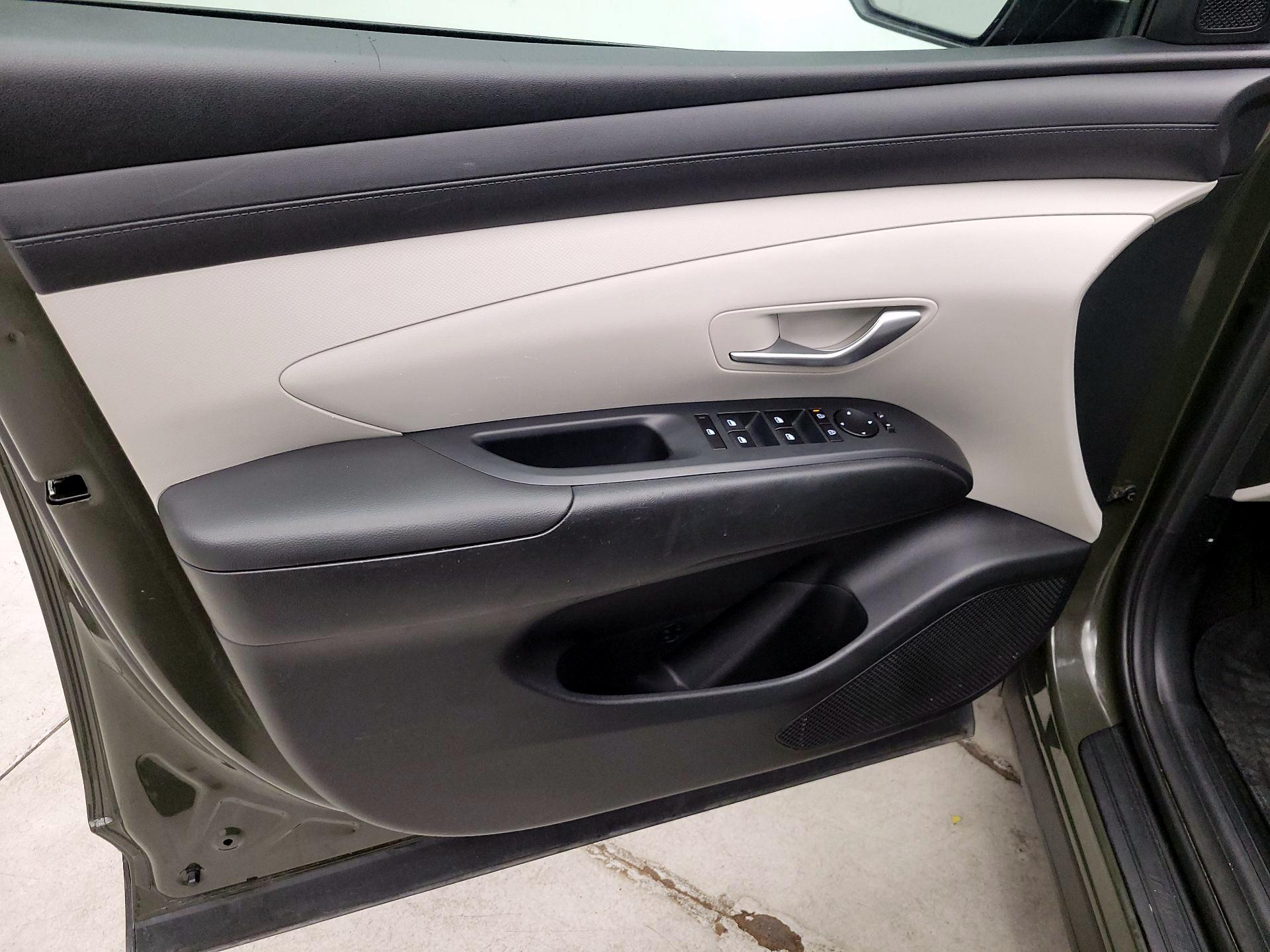 Thumbnail: 2025 Hyundai Tucson - 12