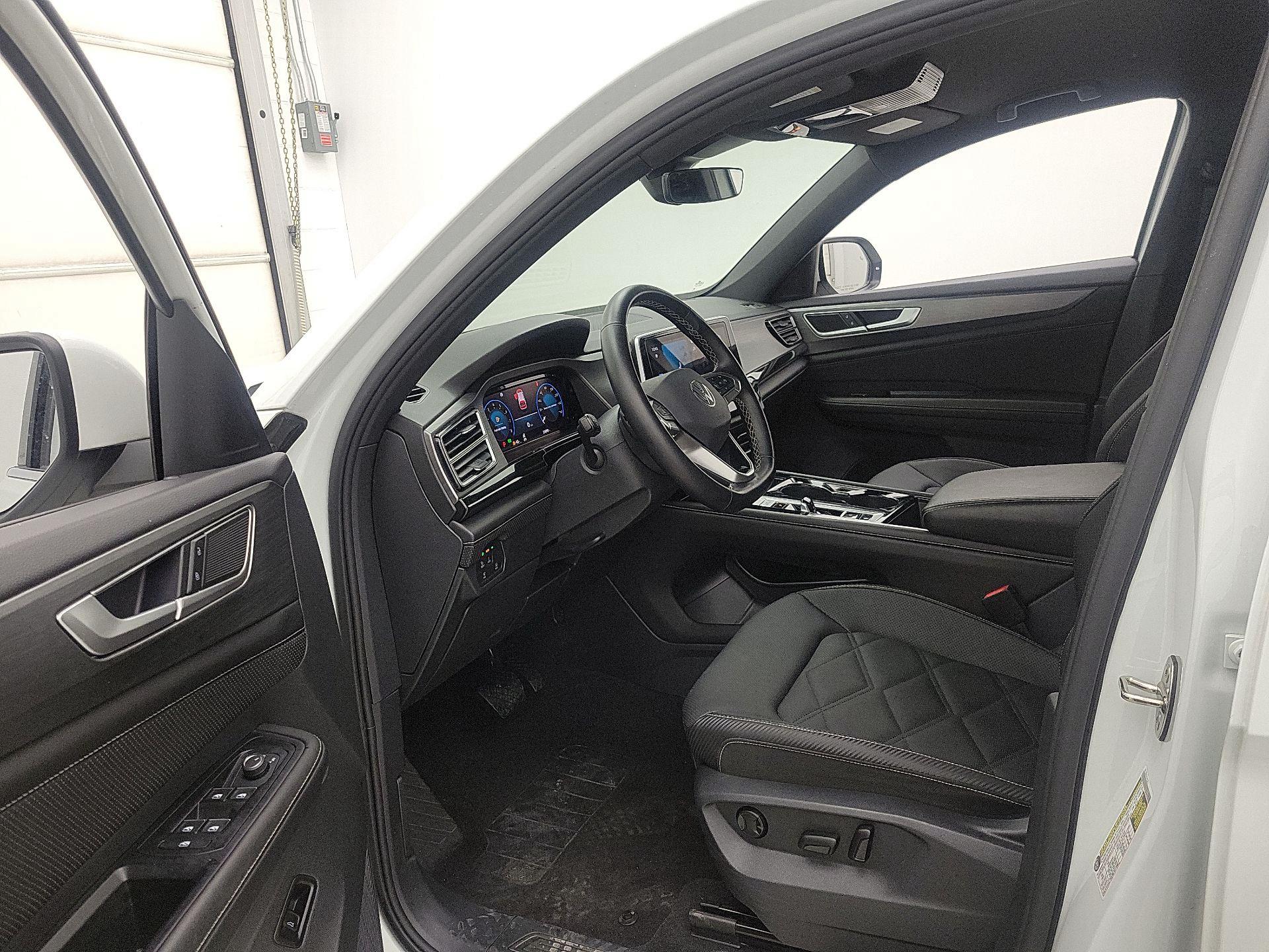 Thumbnail: 2025 Volkswagen Atlas - 11