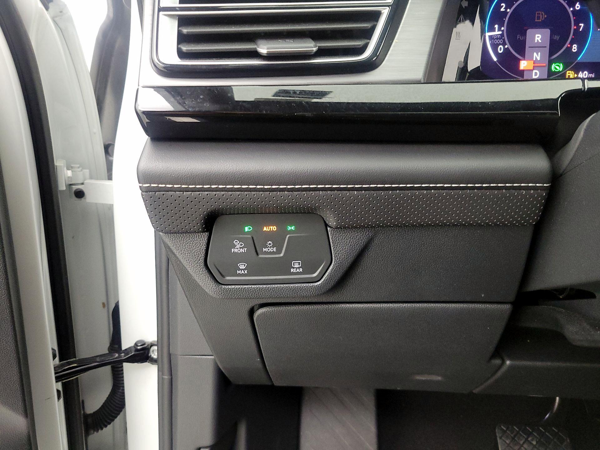 Thumbnail: 2025 Volkswagen Atlas - 13