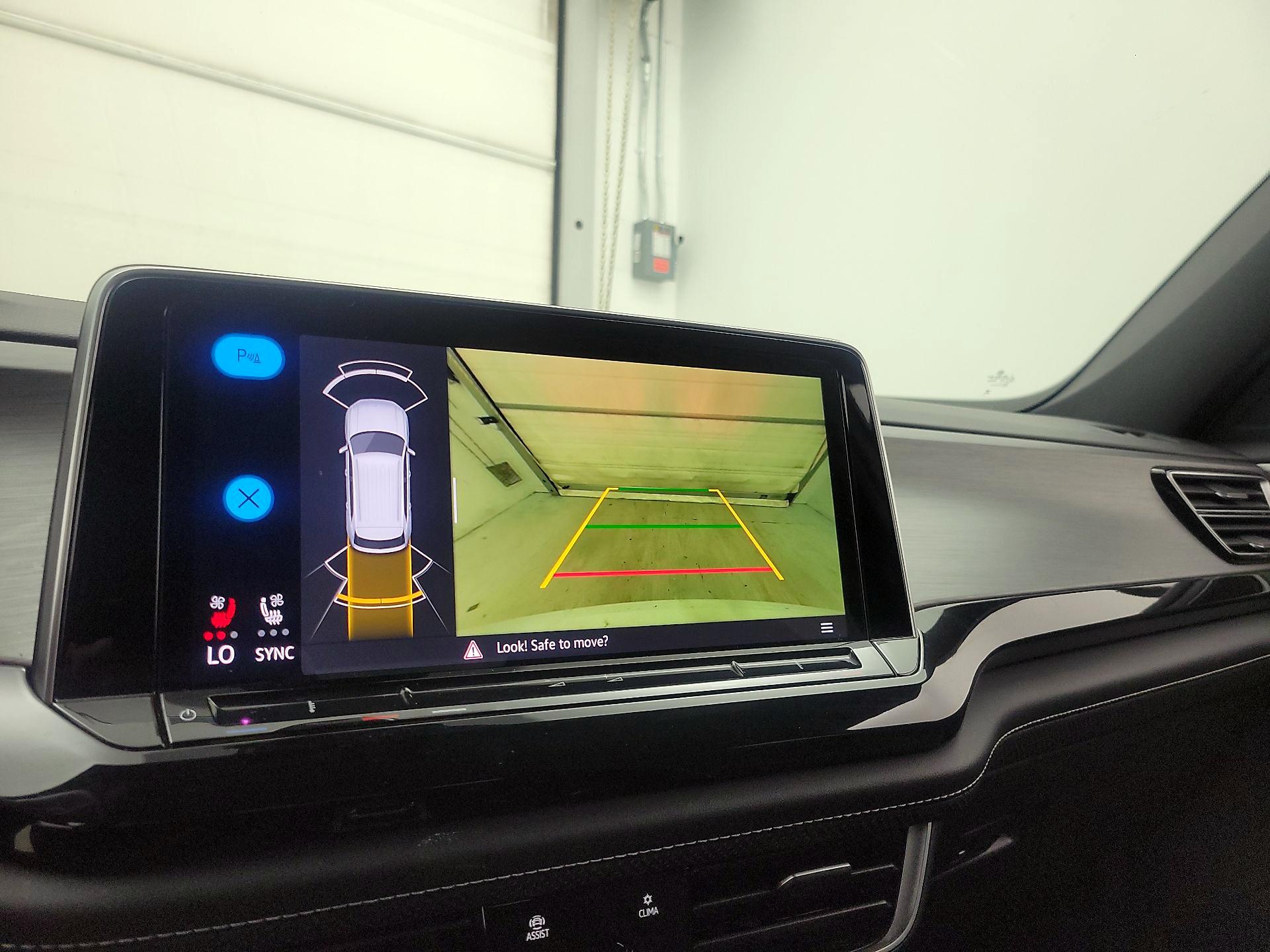 Thumbnail: 2025 Volkswagen Atlas - 14