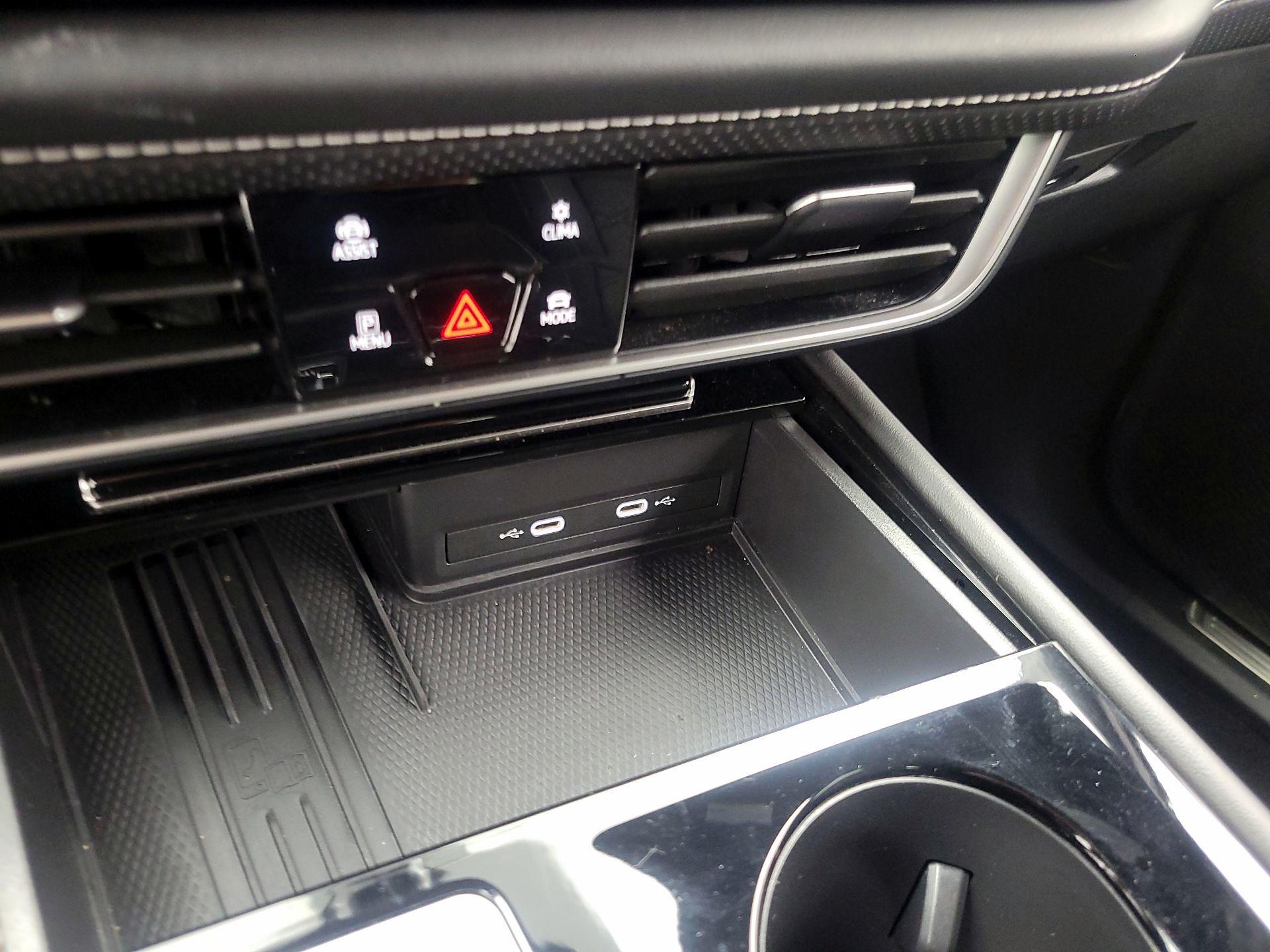 Thumbnail: 2025 Volkswagen Atlas - 18