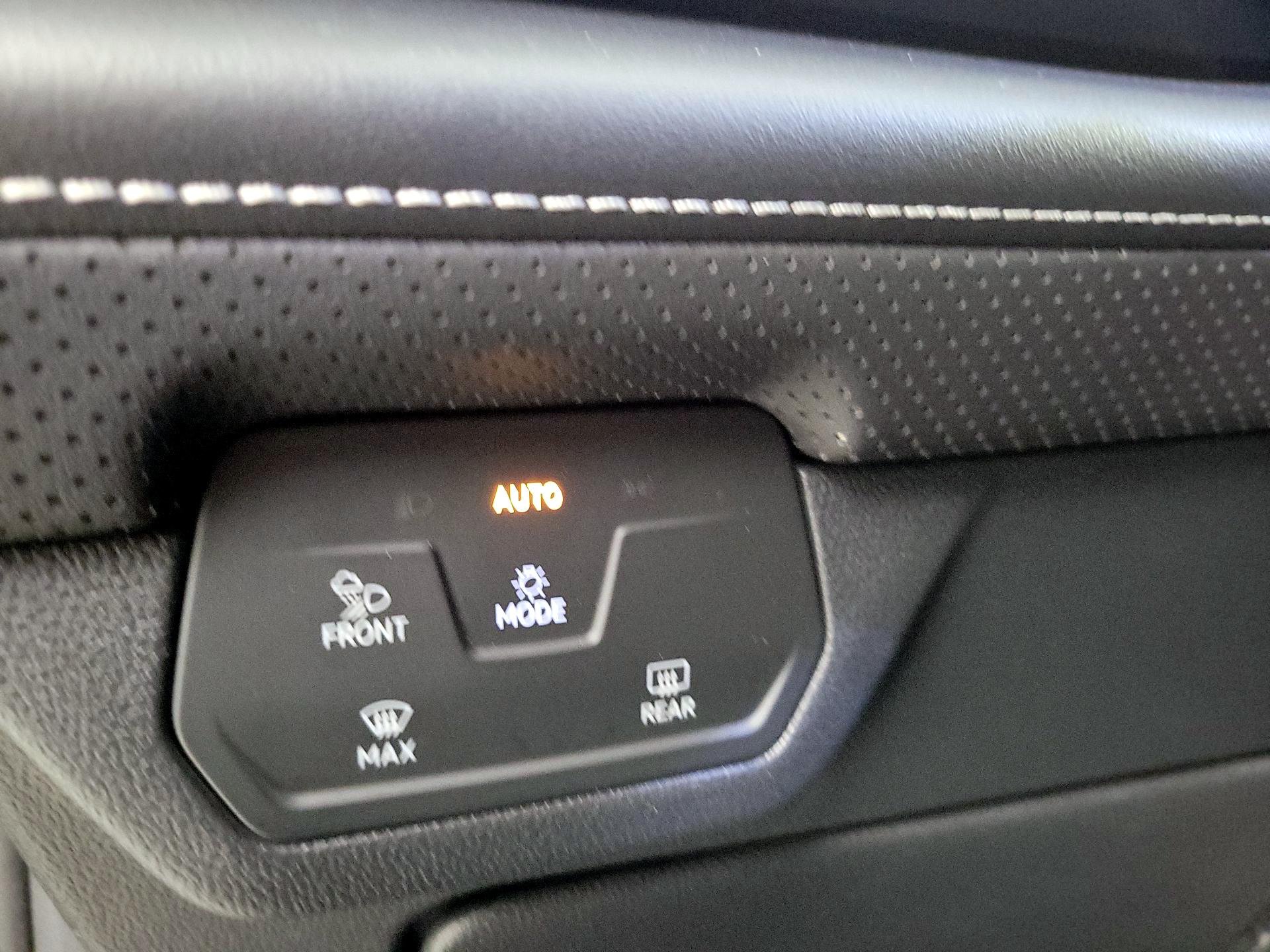 Thumbnail: 2025 Volkswagen Atlas - 13