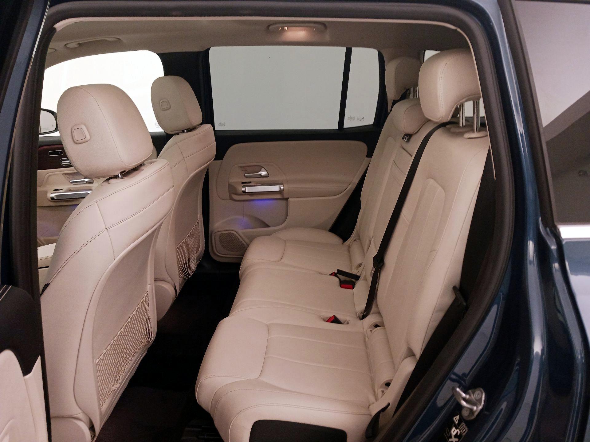 Thumbnail: 2020 Mercedes-Benz GLB - 20