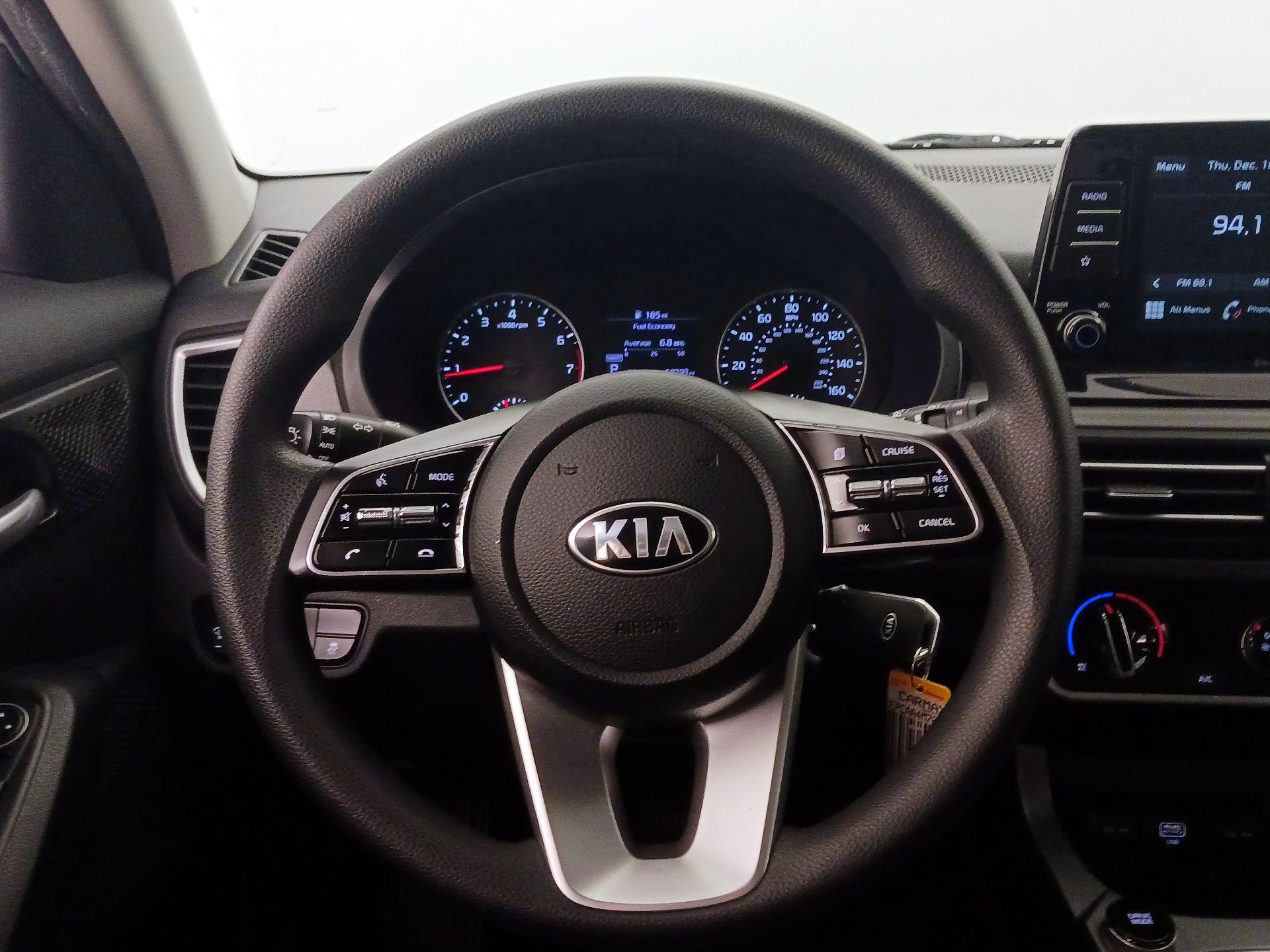 Thumbnail: 2021 Kia Seltos - 10