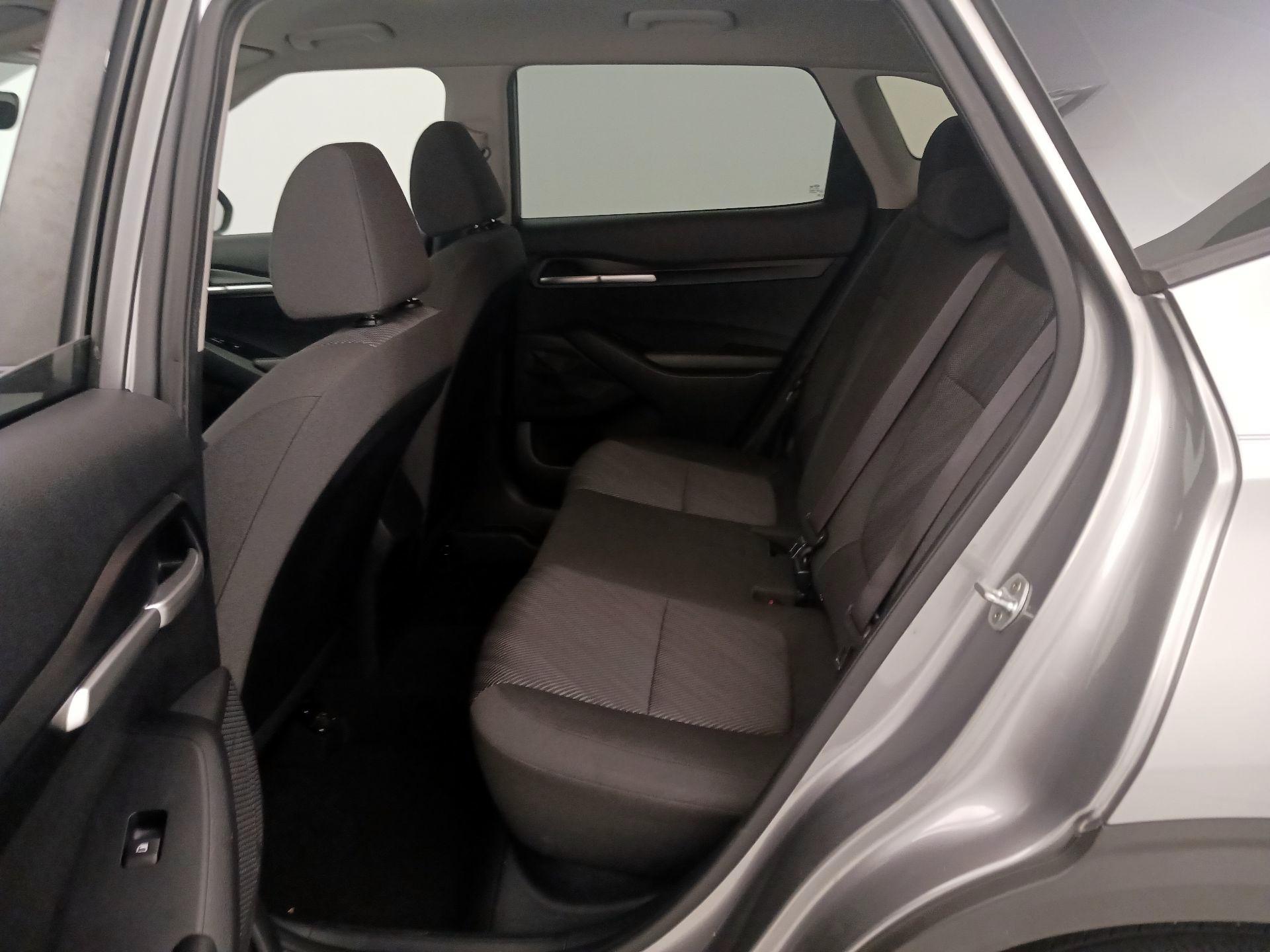 Thumbnail: 2021 Kia Seltos - 19