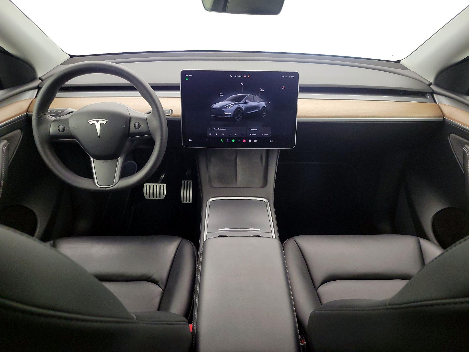 Thumbnail: 2022 Tesla Model Y - 9