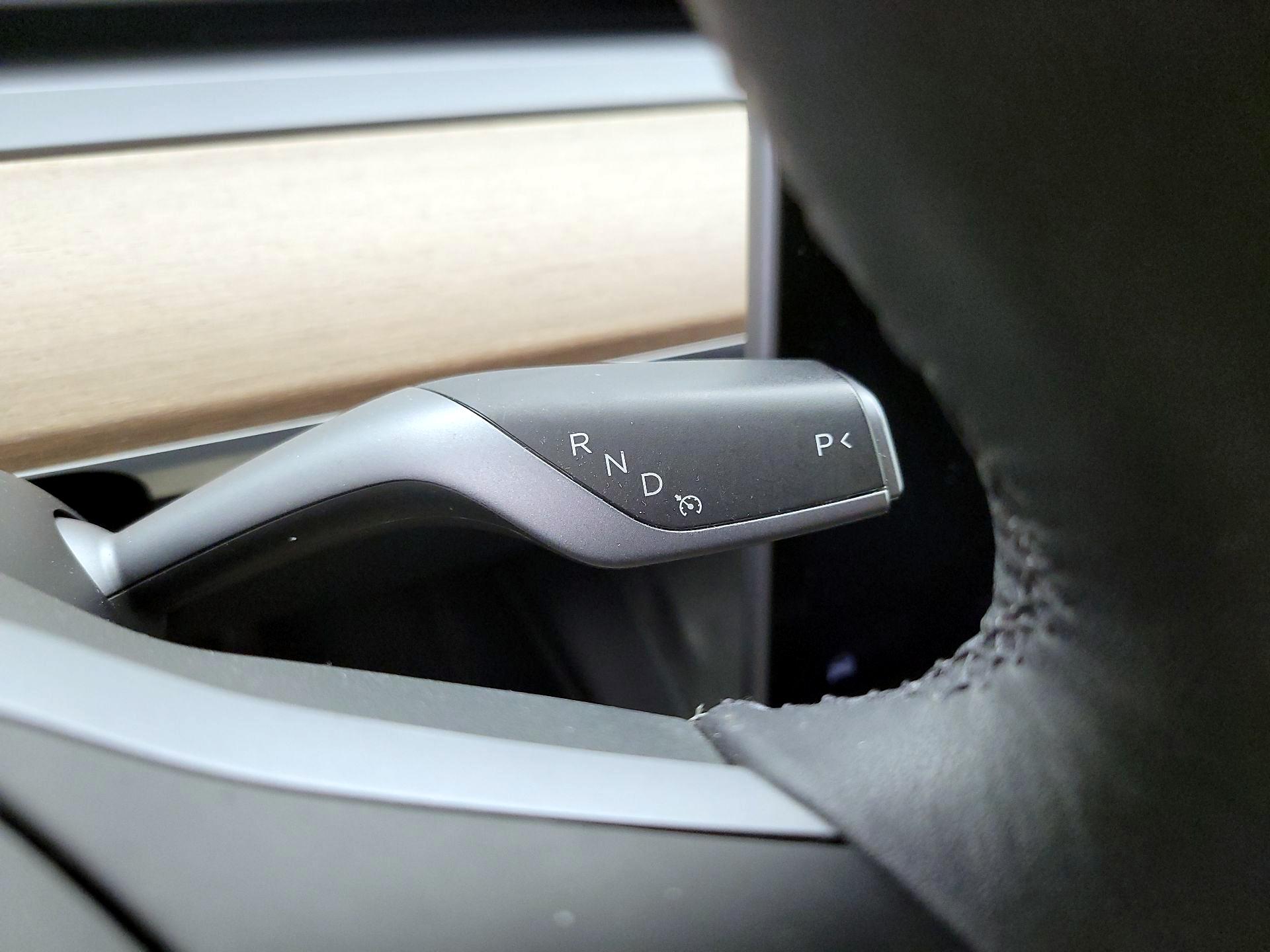 Thumbnail: 2022 Tesla Model Y - 17