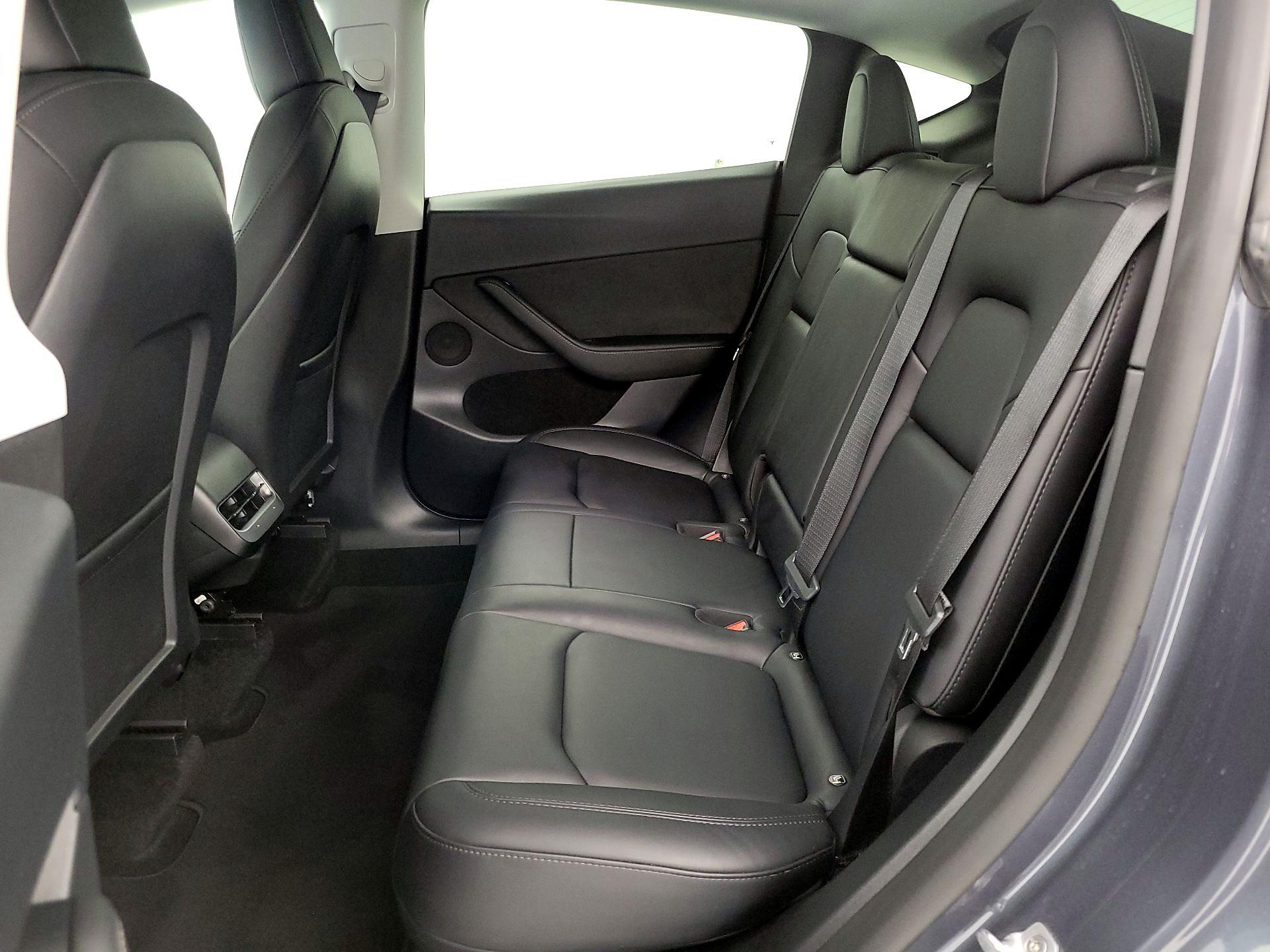 Thumbnail: 2022 Tesla Model Y - 19