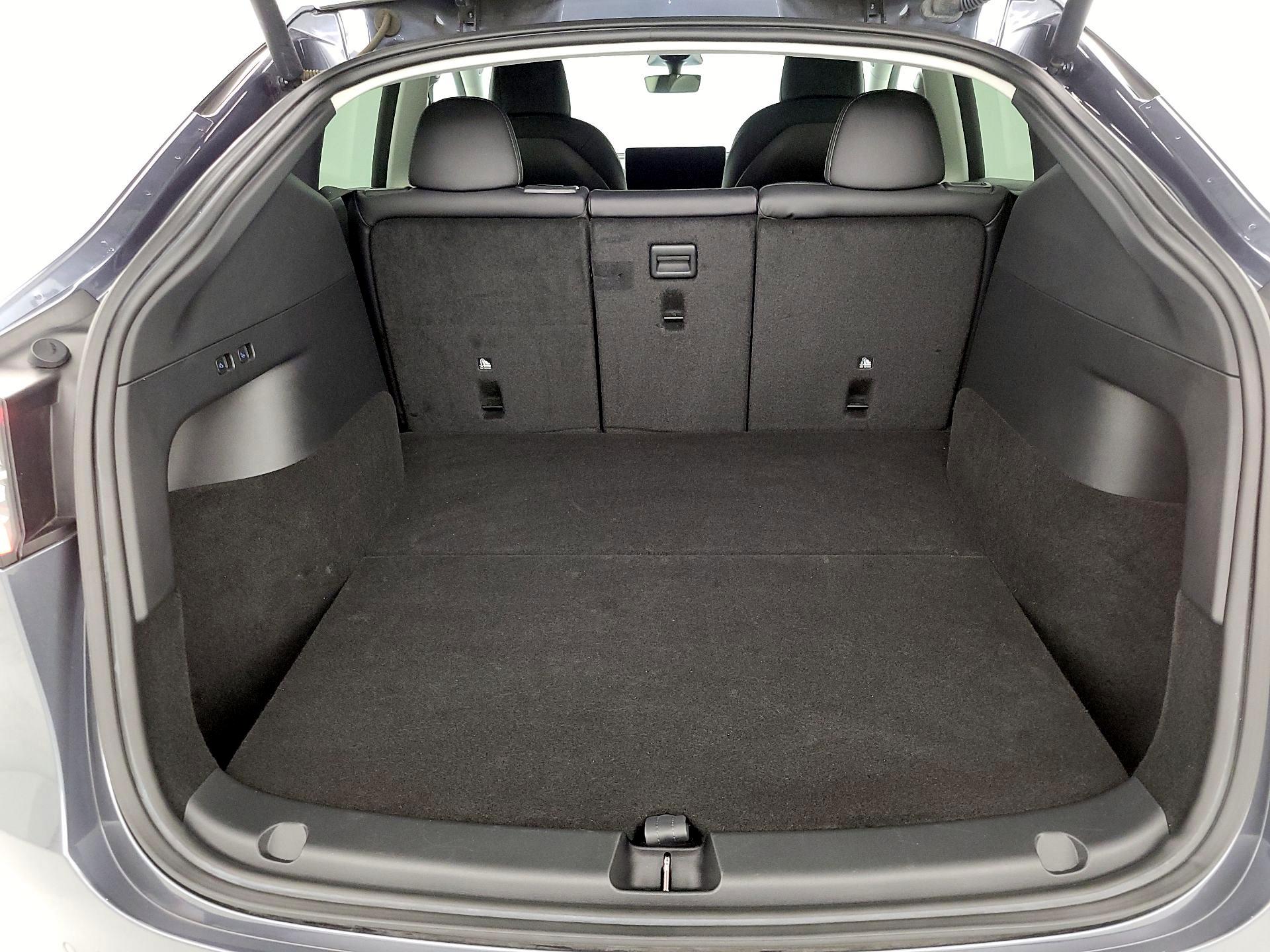 Thumbnail: 2022 Tesla Model Y - 20