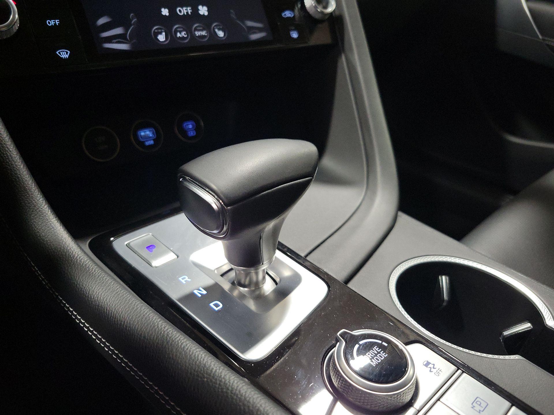 Thumbnail: 2025 Genesis G70 - 17