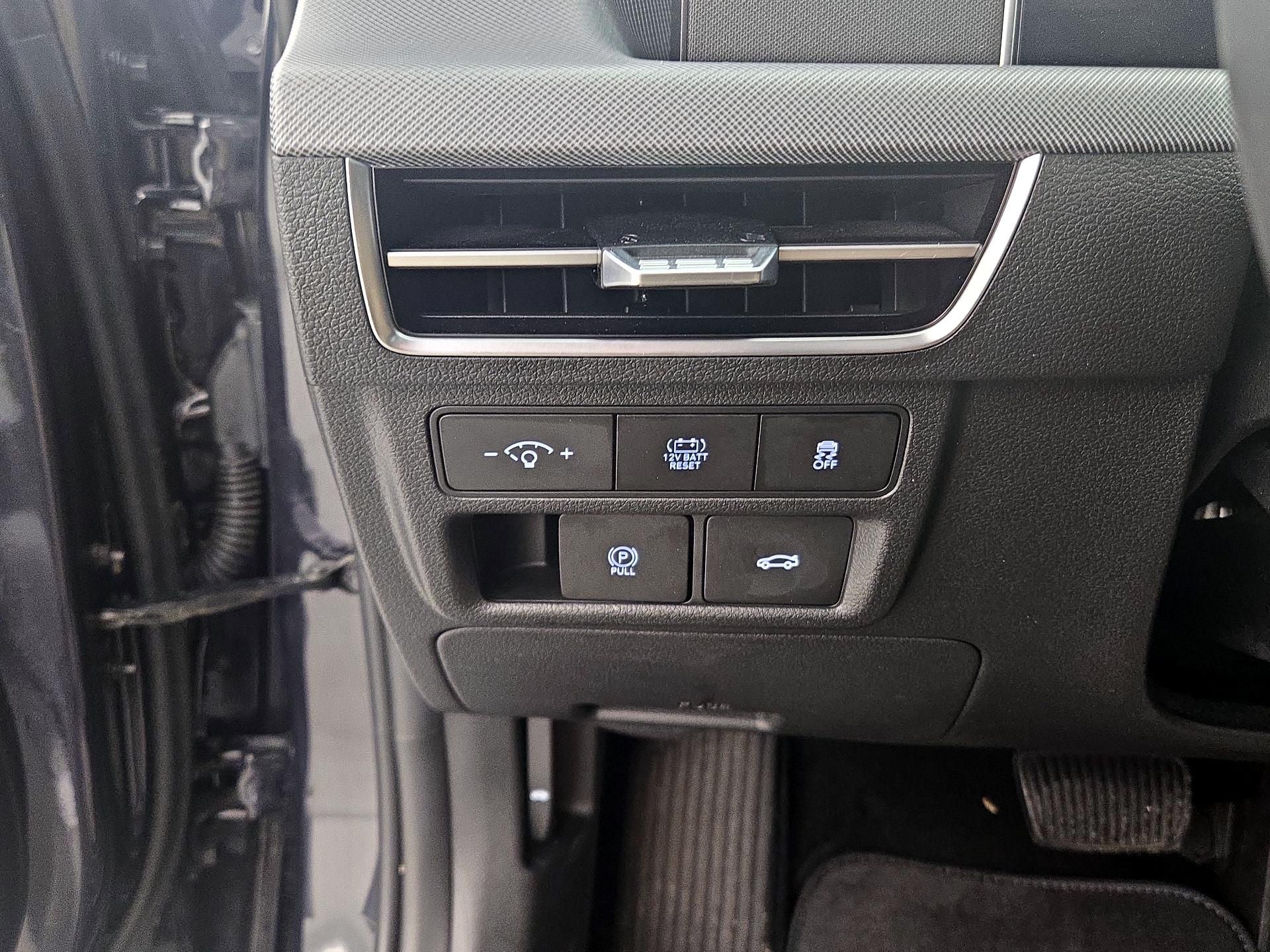 Thumbnail: 2024 Hyundai Sonata - 13