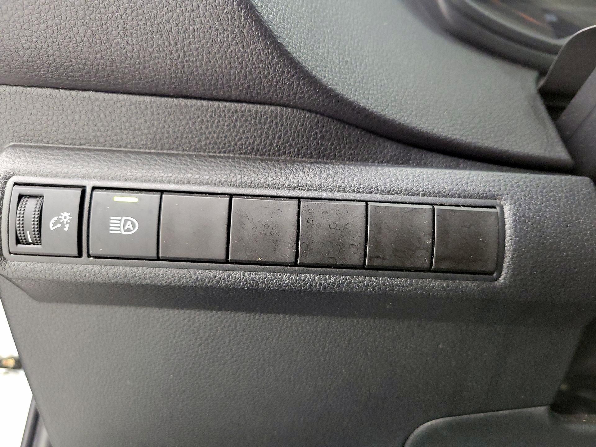 Thumbnail: 2024 Toyota Corolla - 13