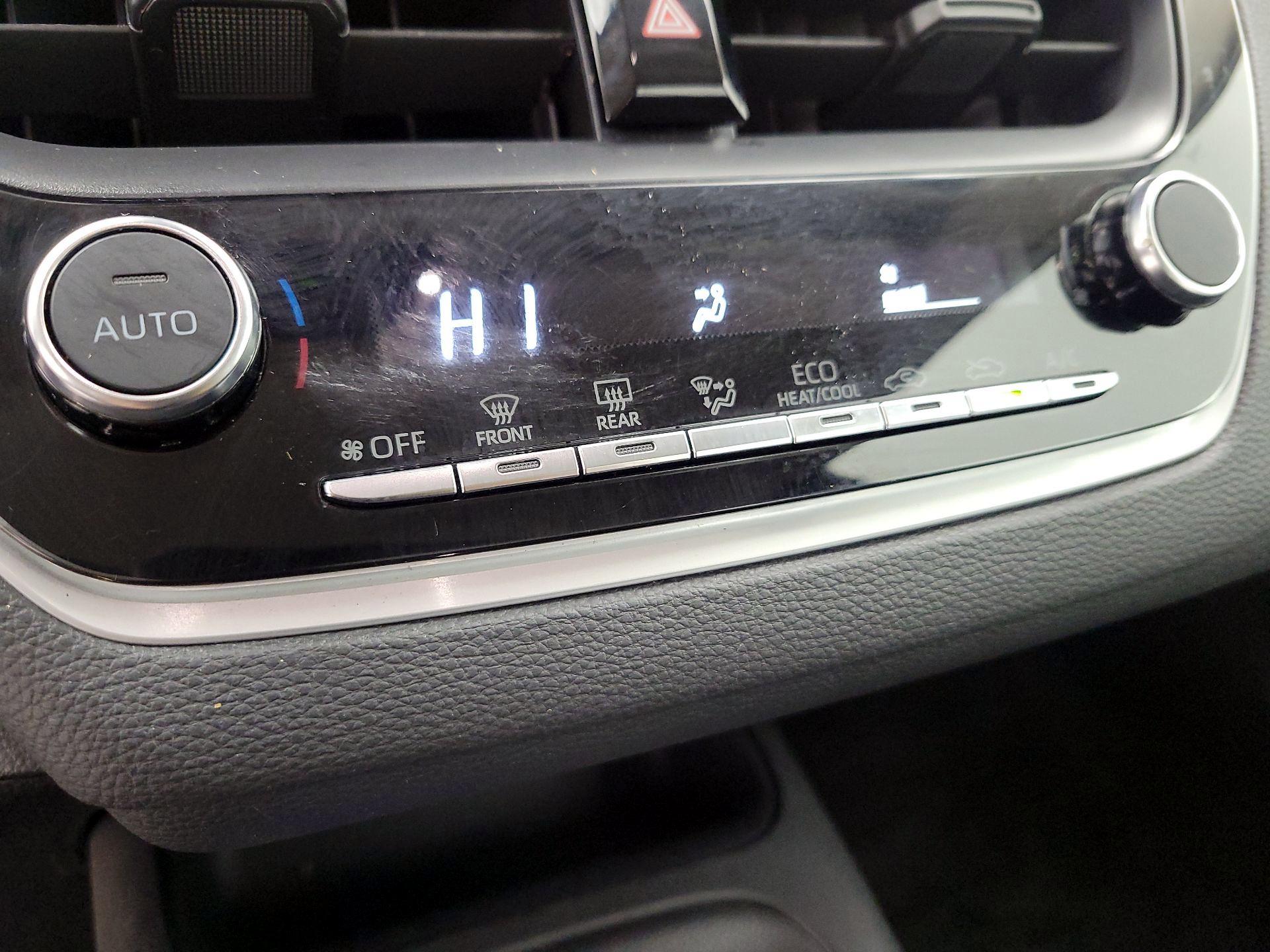 Thumbnail: 2024 Toyota Corolla - 16