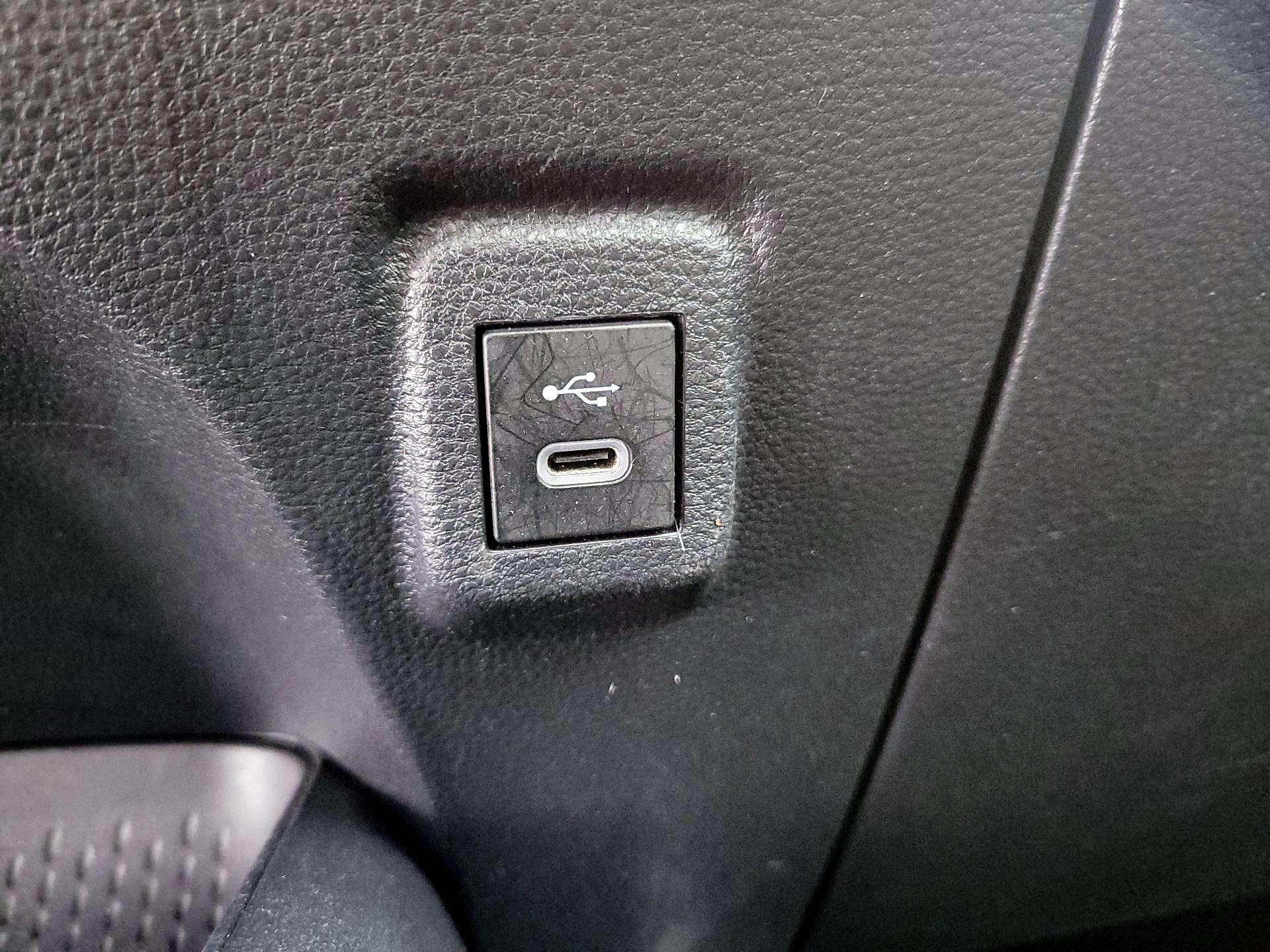 Thumbnail: 2024 Toyota Corolla - 18