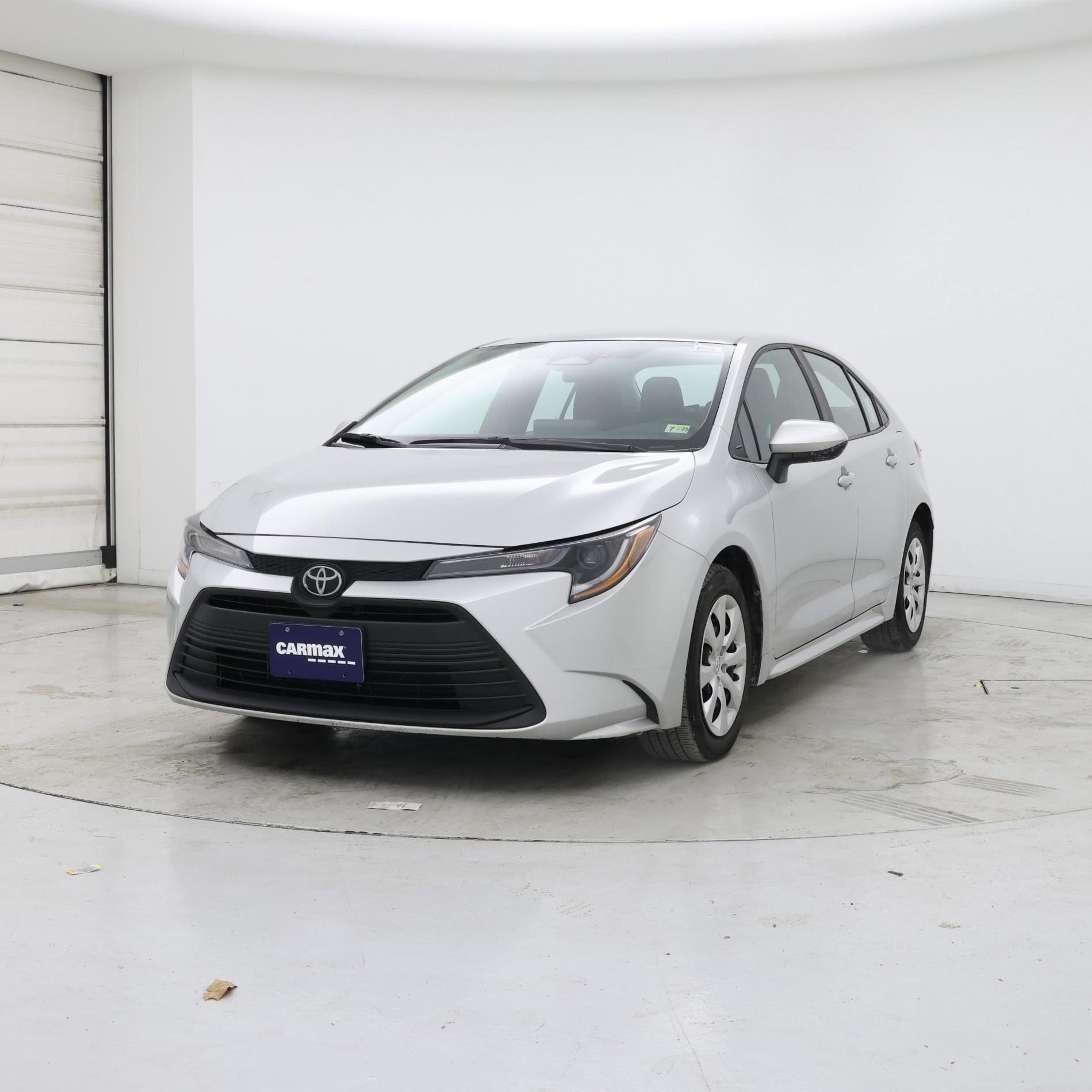 Thumbnail: 2024 Toyota Corolla - 4