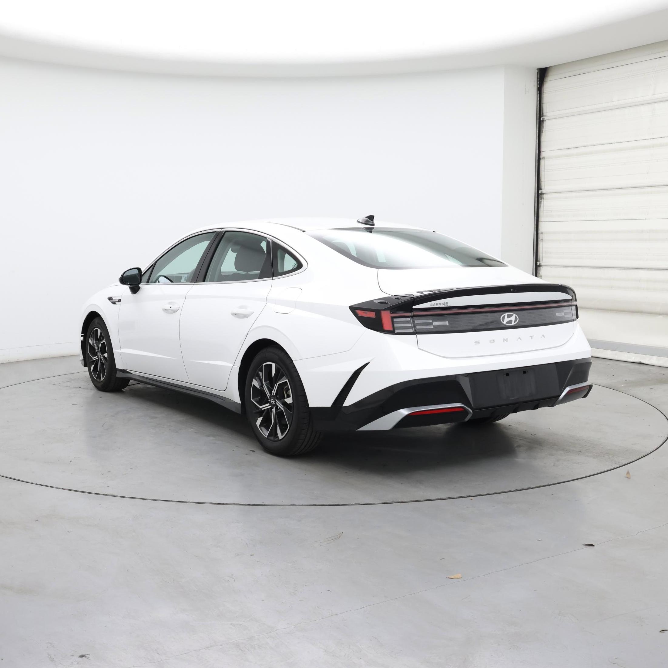 Thumbnail: 2025 Hyundai Sonata - 2