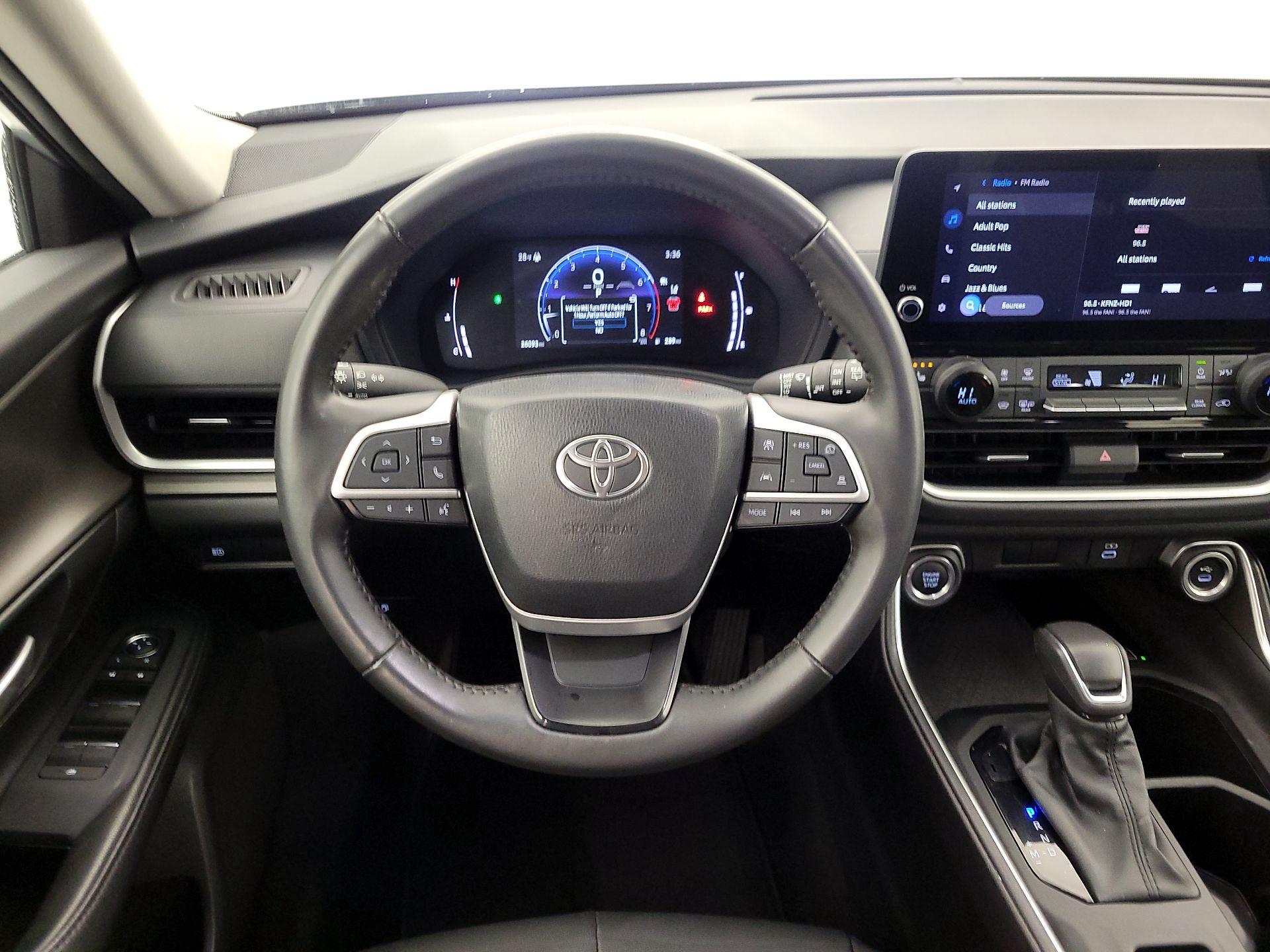 Thumbnail: 2024 Toyota Grand Highlander - 10